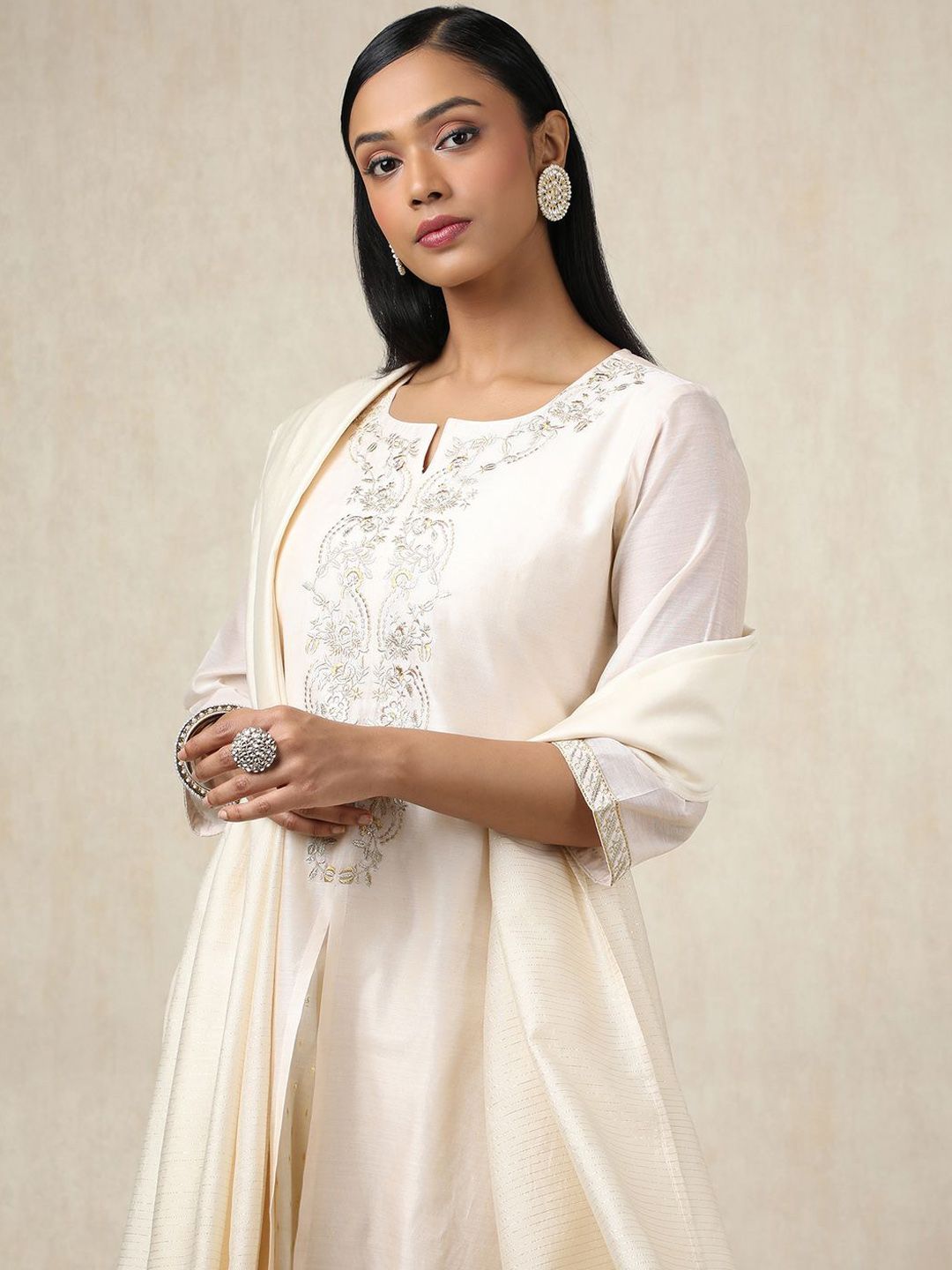 Dhiyona SO Women's Alina Cut Floral Embroidered Thread Work Chanderi Silk A-Line Kurta With Trousers & Dupatta