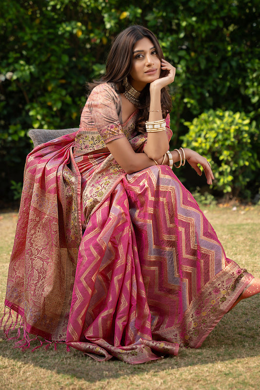 Dhiyona GR Women's Rangkat Fuscia Pink Leheriya Design Banarasi Organza Saree