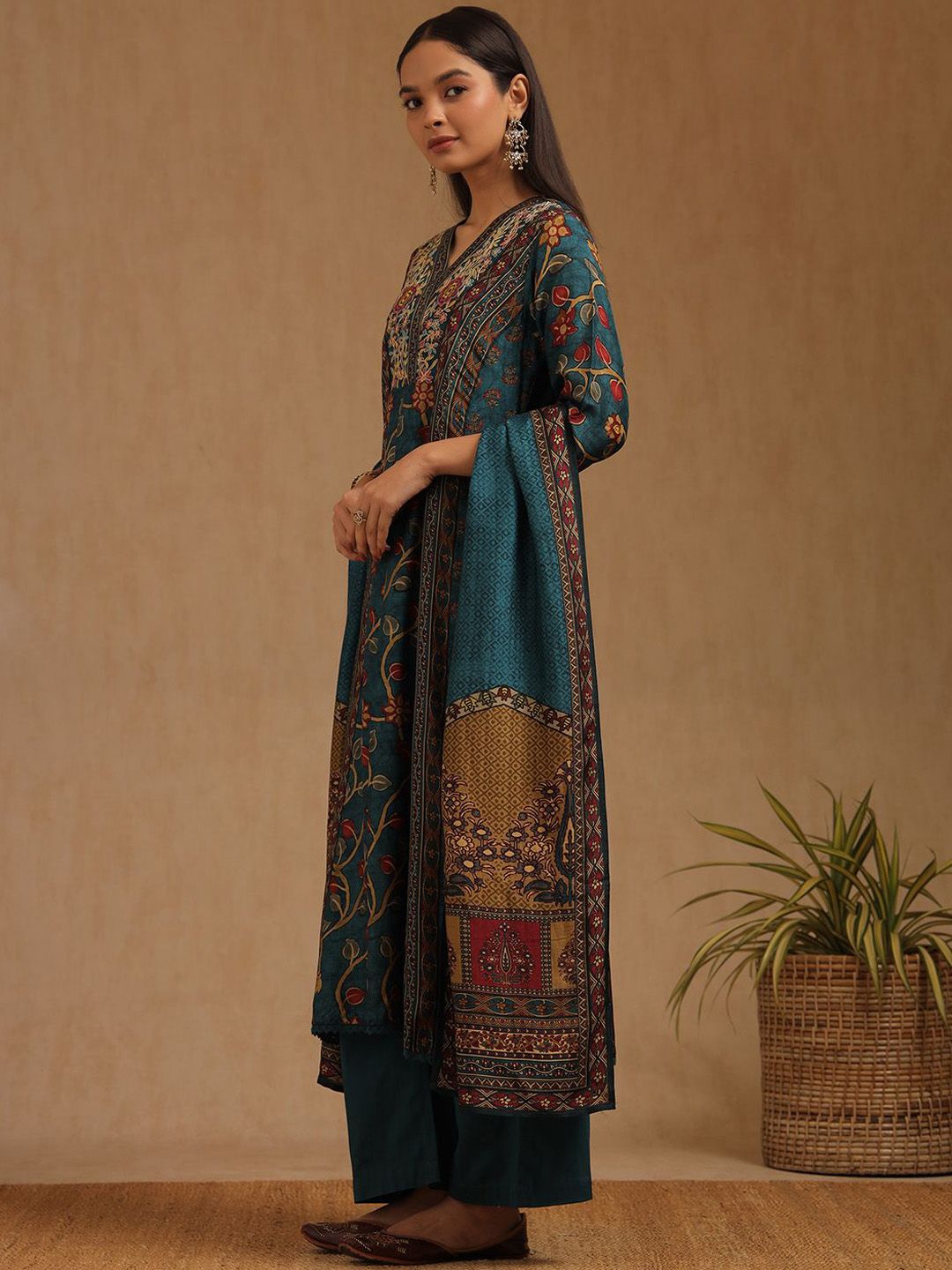 Dhiyona SO Women's Women Ethnic Motifs Printed Kurta with Palazzos & Dupatta