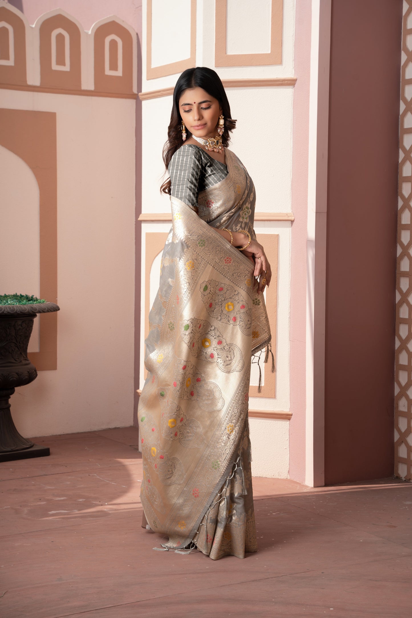 Dhiyona GR Women's Riddhi Grey Cotton Silk Saree