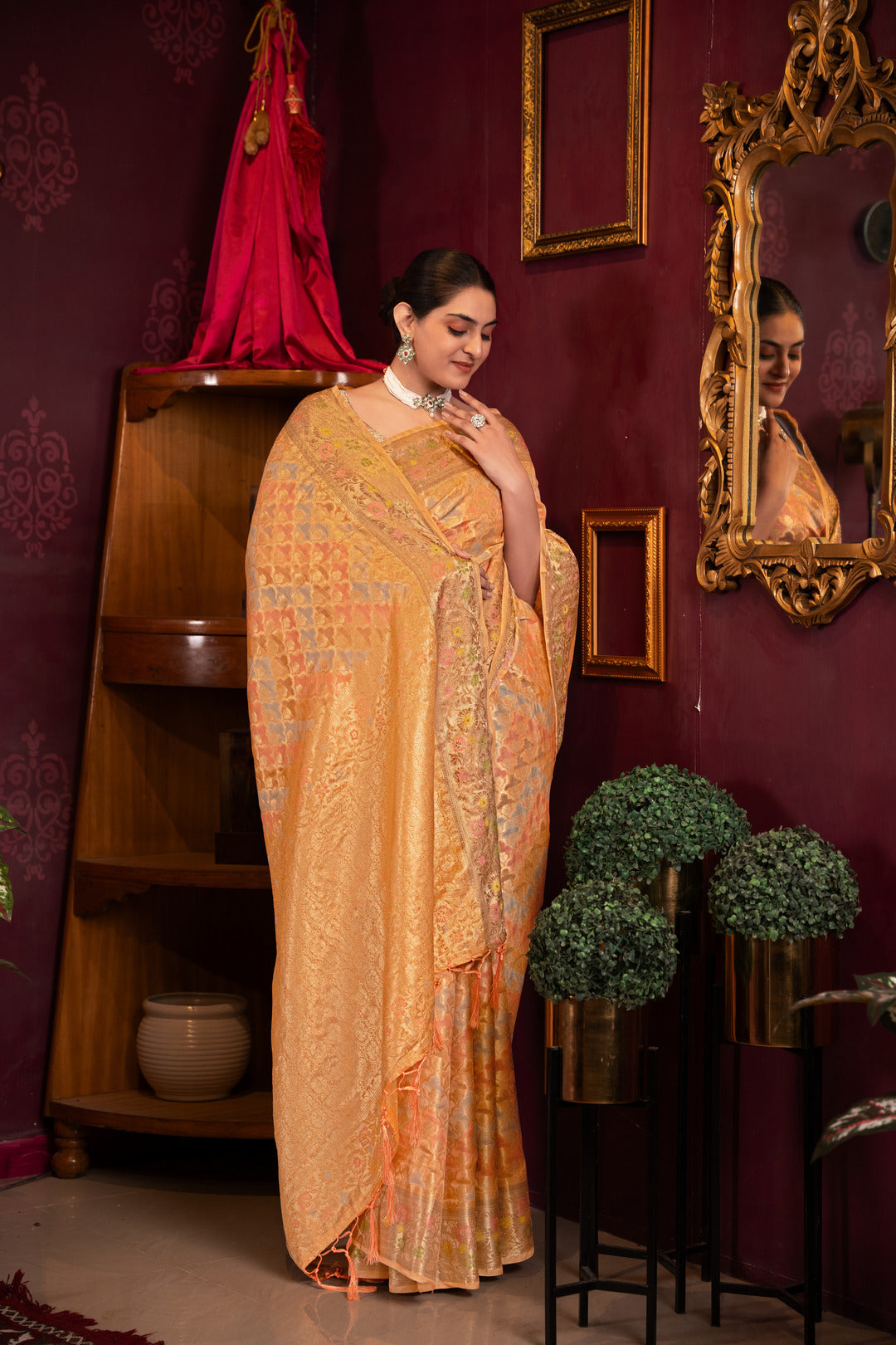 Dhiyona GR Women's Riona Orange Organza Silk Woven Saree