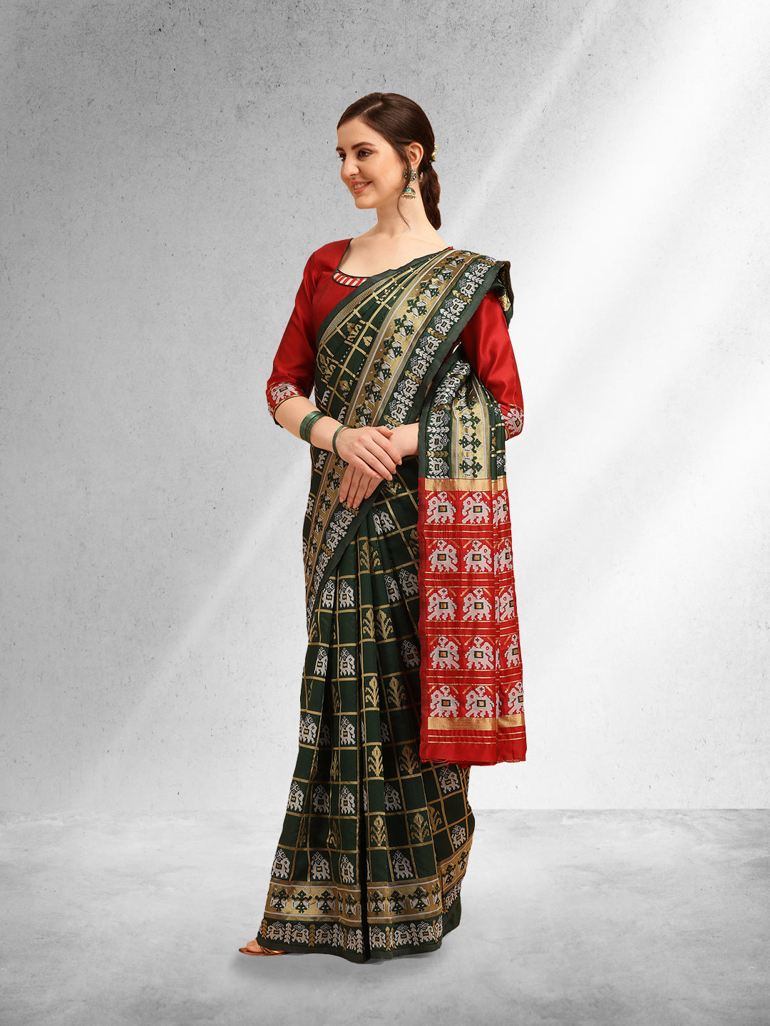 Dhiyona RV Women's Banarasi Cotton Silk With Patola Weaving Pattern Saree With Blouse ( KVD1337 )