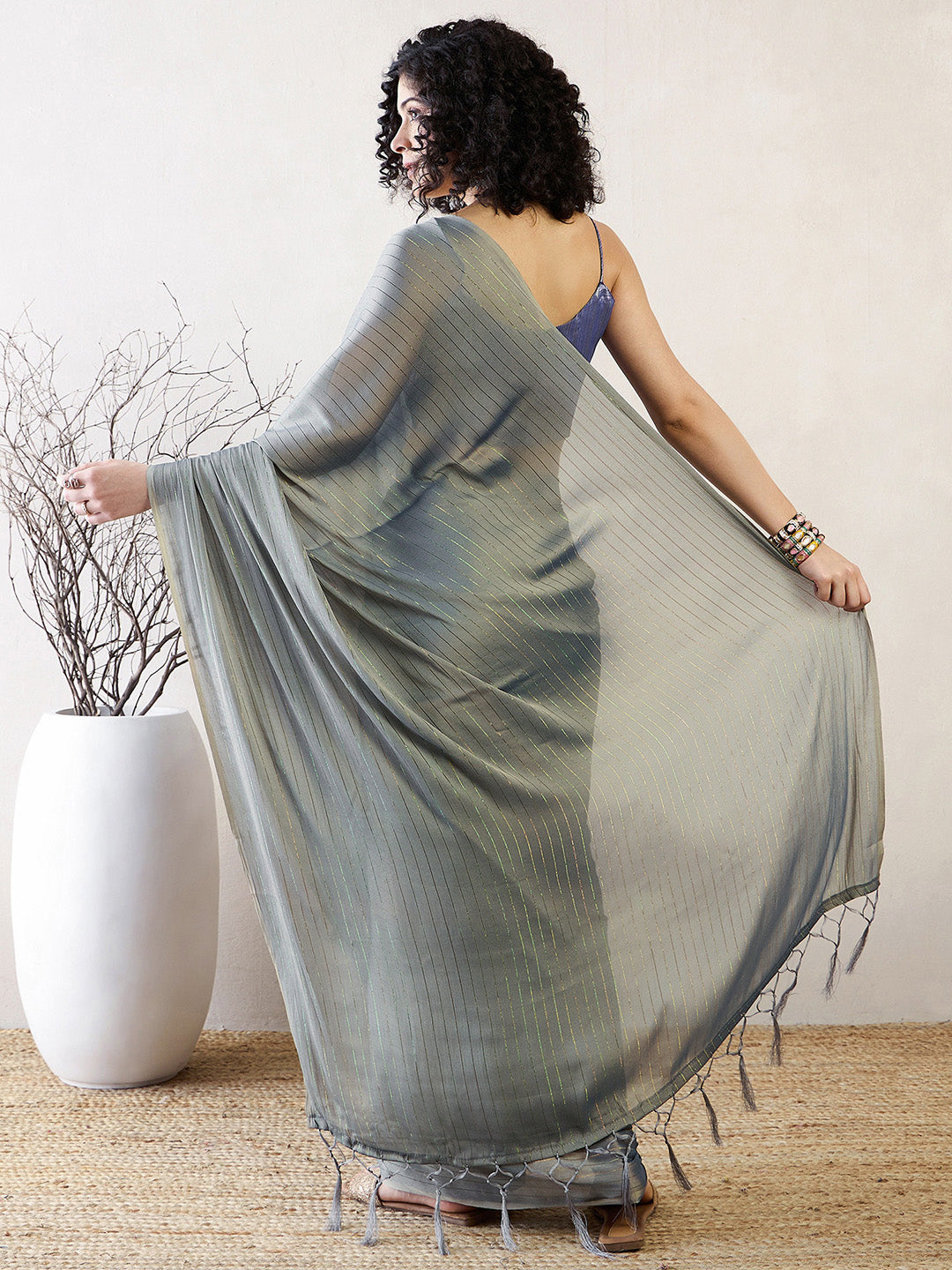Women's Poly Georgette Blue Solid Ready to Wear With Blouse Piece