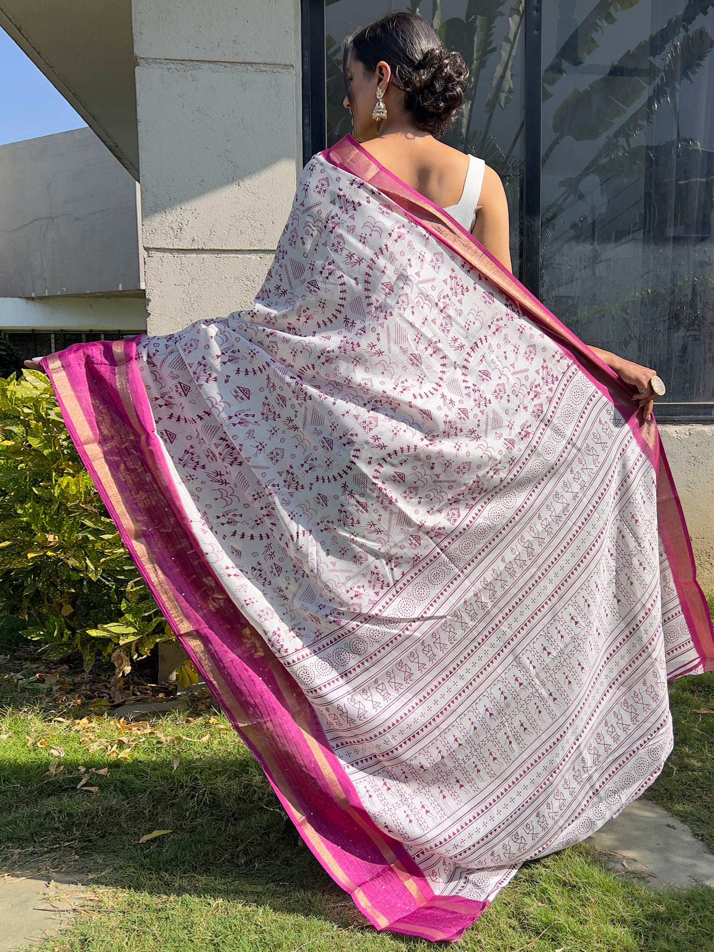 Women's Dola Silk White Printed Ready to Wear With Blouse Piece