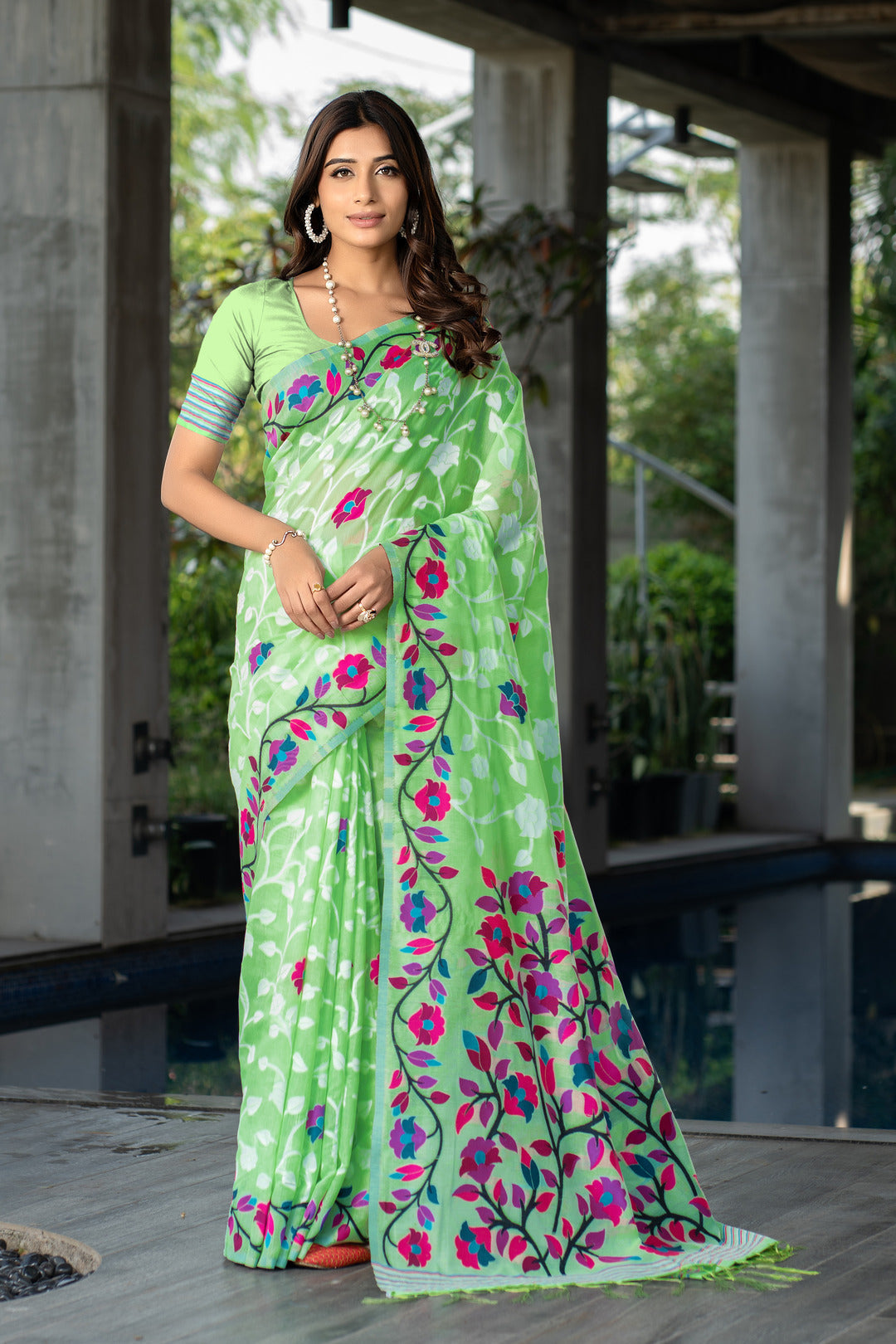 Dhiyona GR Women's Ruhani Mint Green Cotton Jamdani Saree