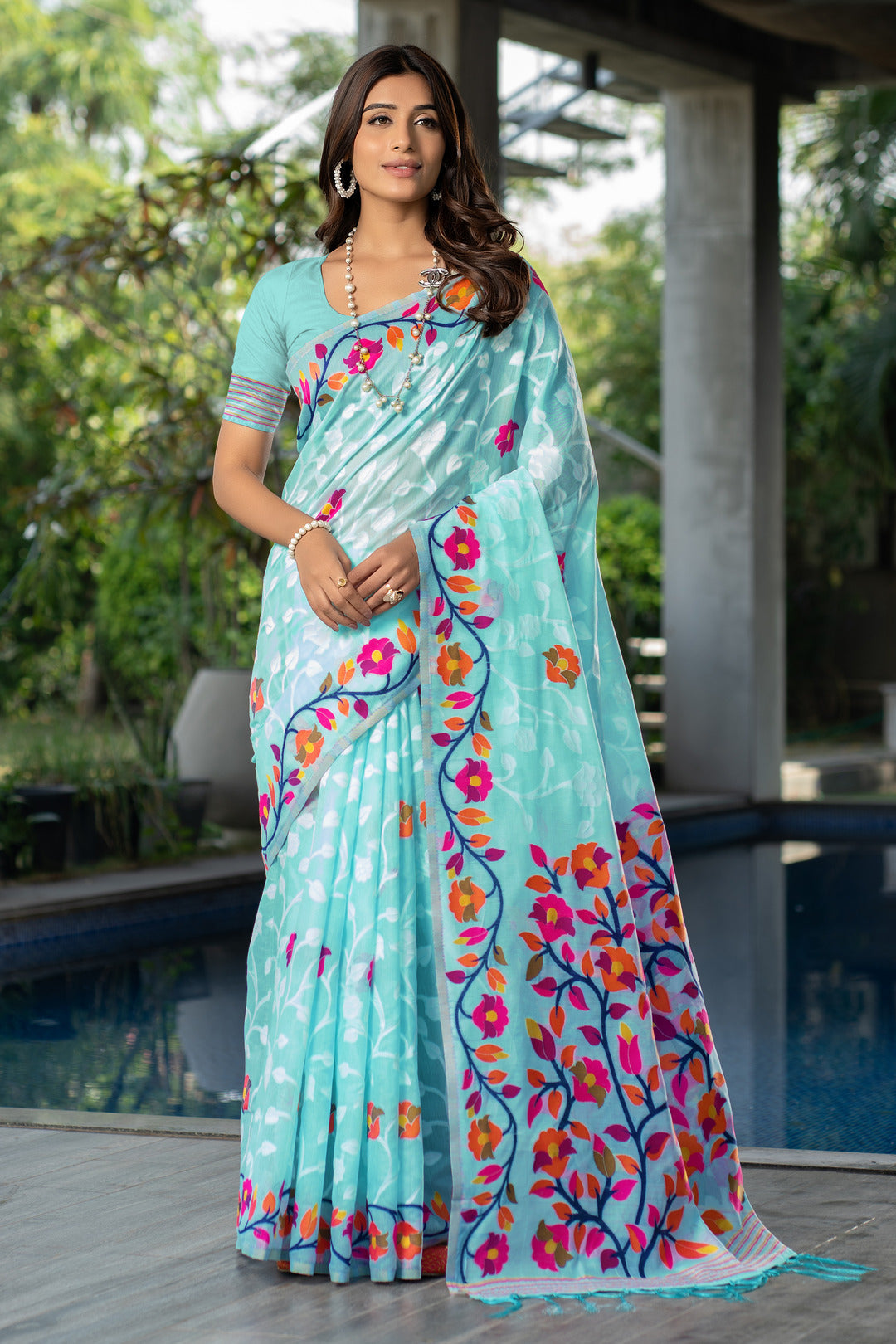 Dhiyona GR Women's Ruhani Sky Blue Cotton Jamdani Saree