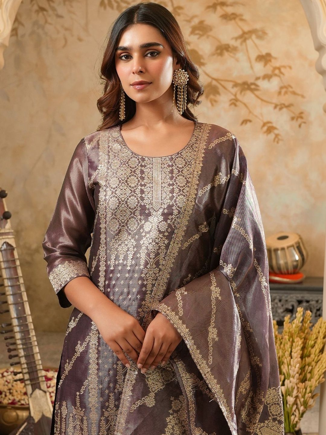 Women Regular Kurta with Trousers & With Dupatta
