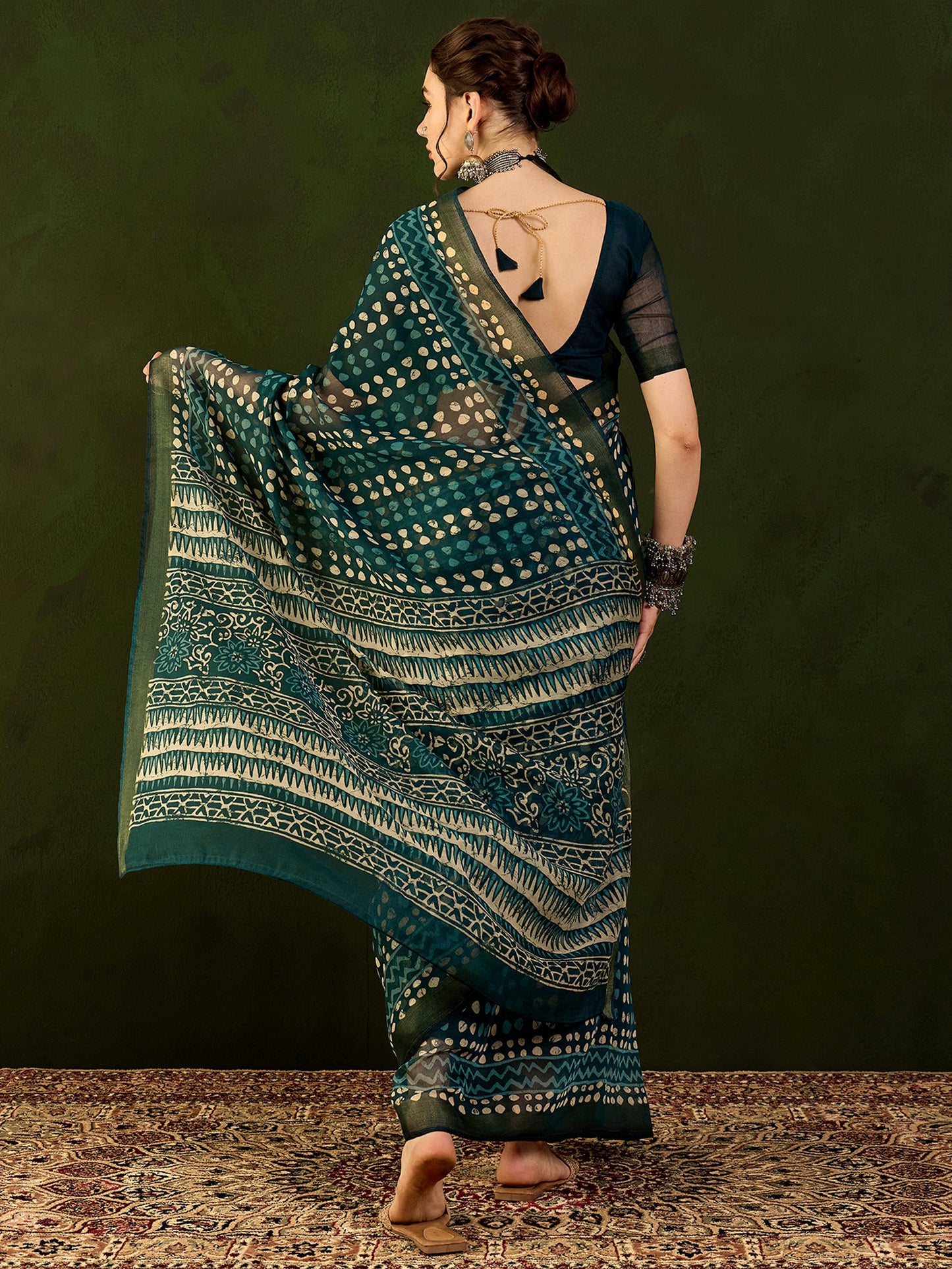 Women's Cotton Linen Teal blue Printed Designer Saree With Blouse Piece