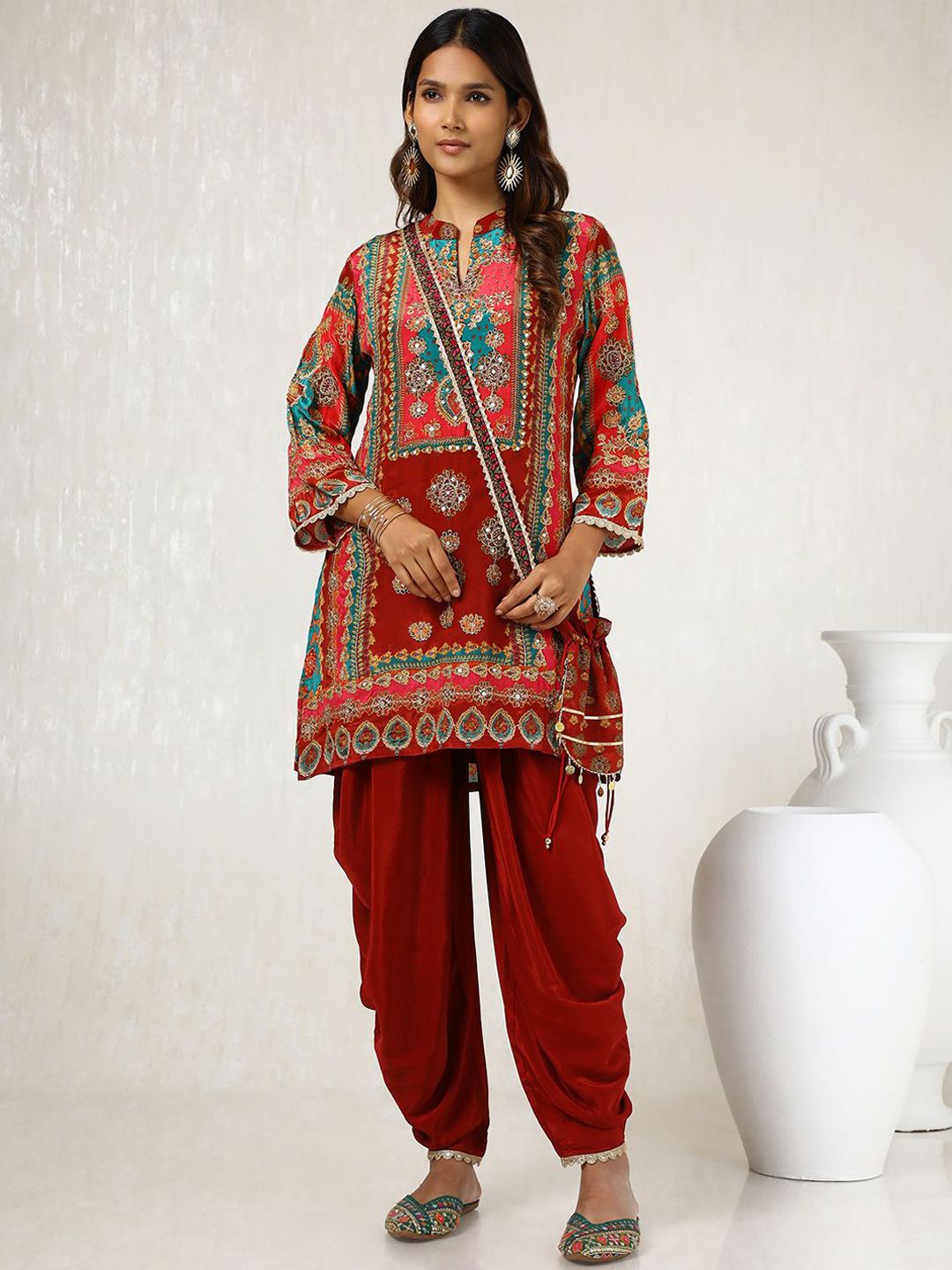Dhiyona SO Women's Ethnic Motifs Printed Sequinned A Line Kurta with Dhoti Pants