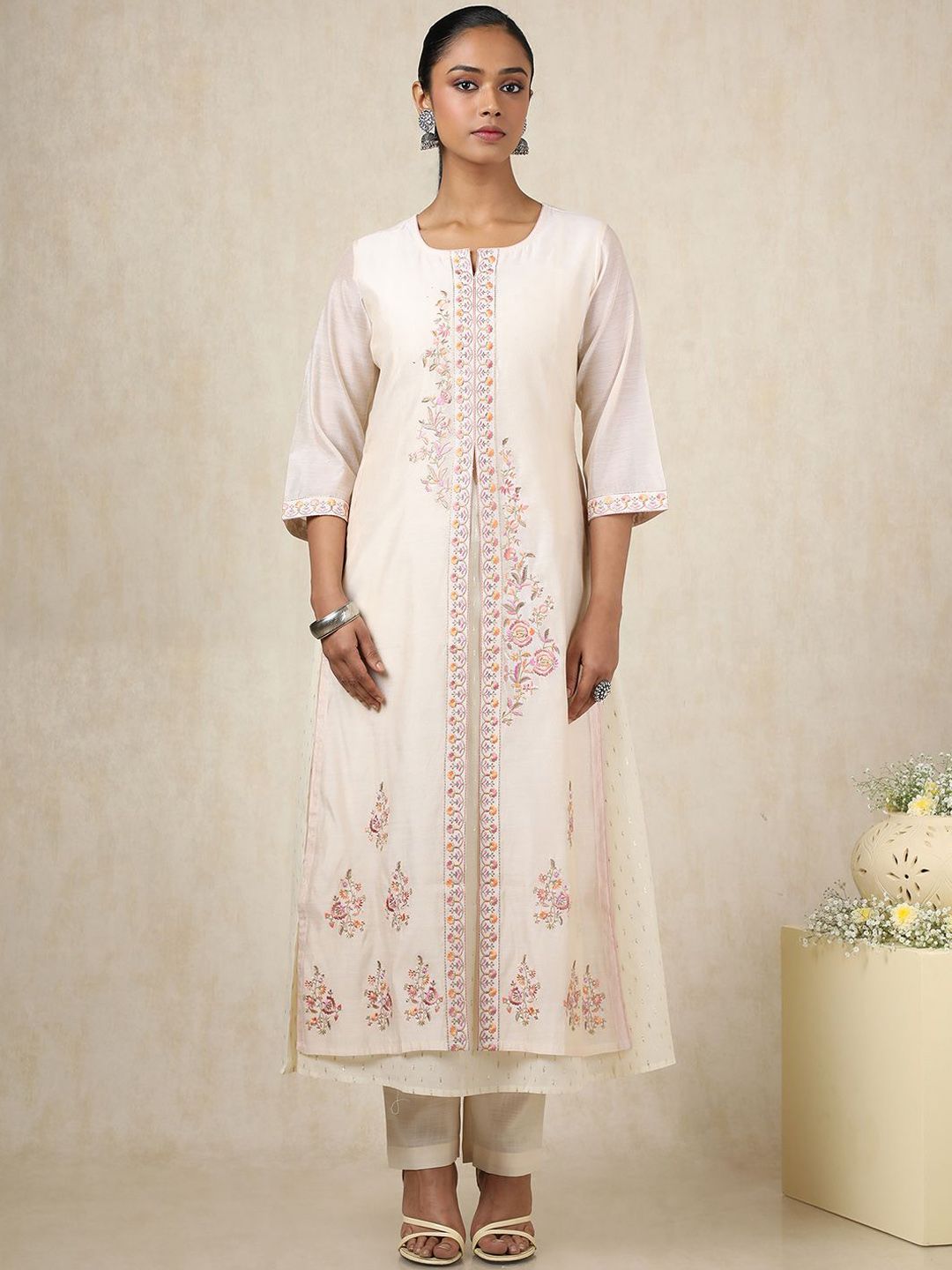 Dhiyona SO Women's Alina Cut Floral Embroidered Thread Work Chanderi Silk A-Line Kurta With Trousers
