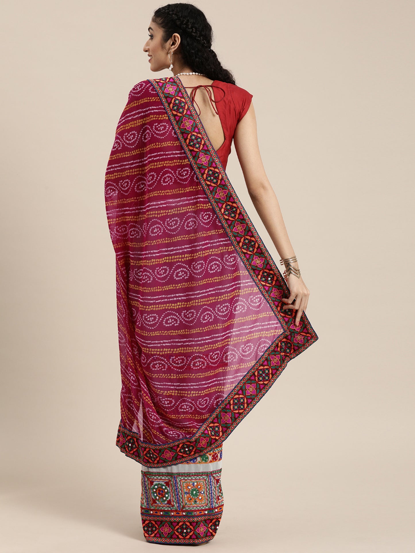 Dhiyona RV Women's Peacock Pattern Embroidery Georgette Saree with Blouse ( KVD122 )