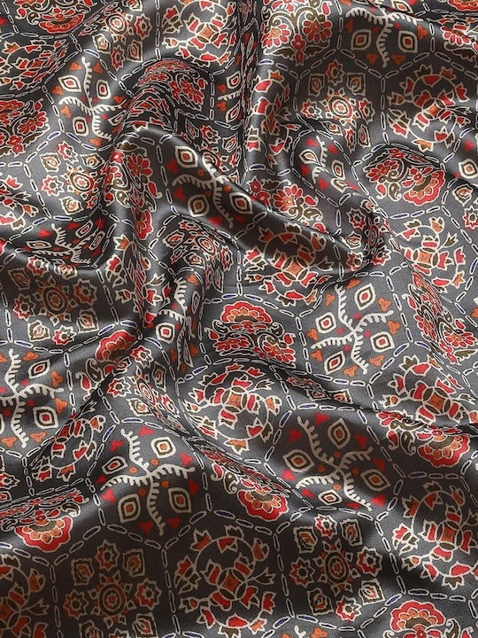 Dhiyona RV Women's Luxurious Banarasi Silk Digital Print Saree with Zari Woven Rich Pallu With Blouse ( KVD1907 )