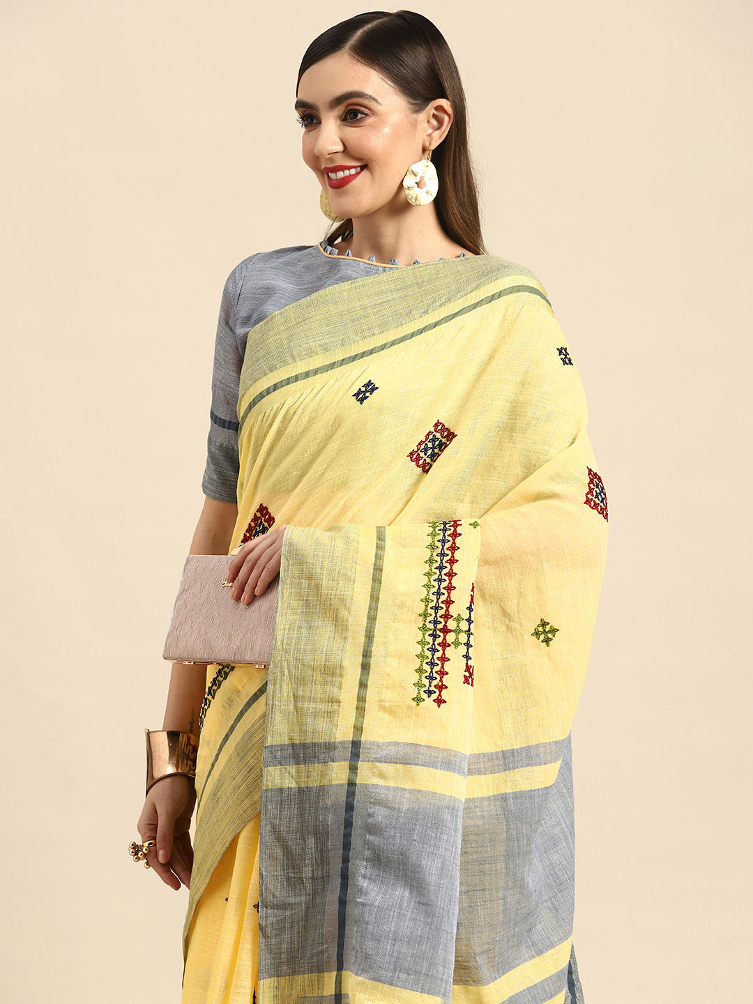 Dhiyona RV Women's Graceful Linen Cotton Saree with Elegant Thread Embroidery With Blouse ( KVD1913 )