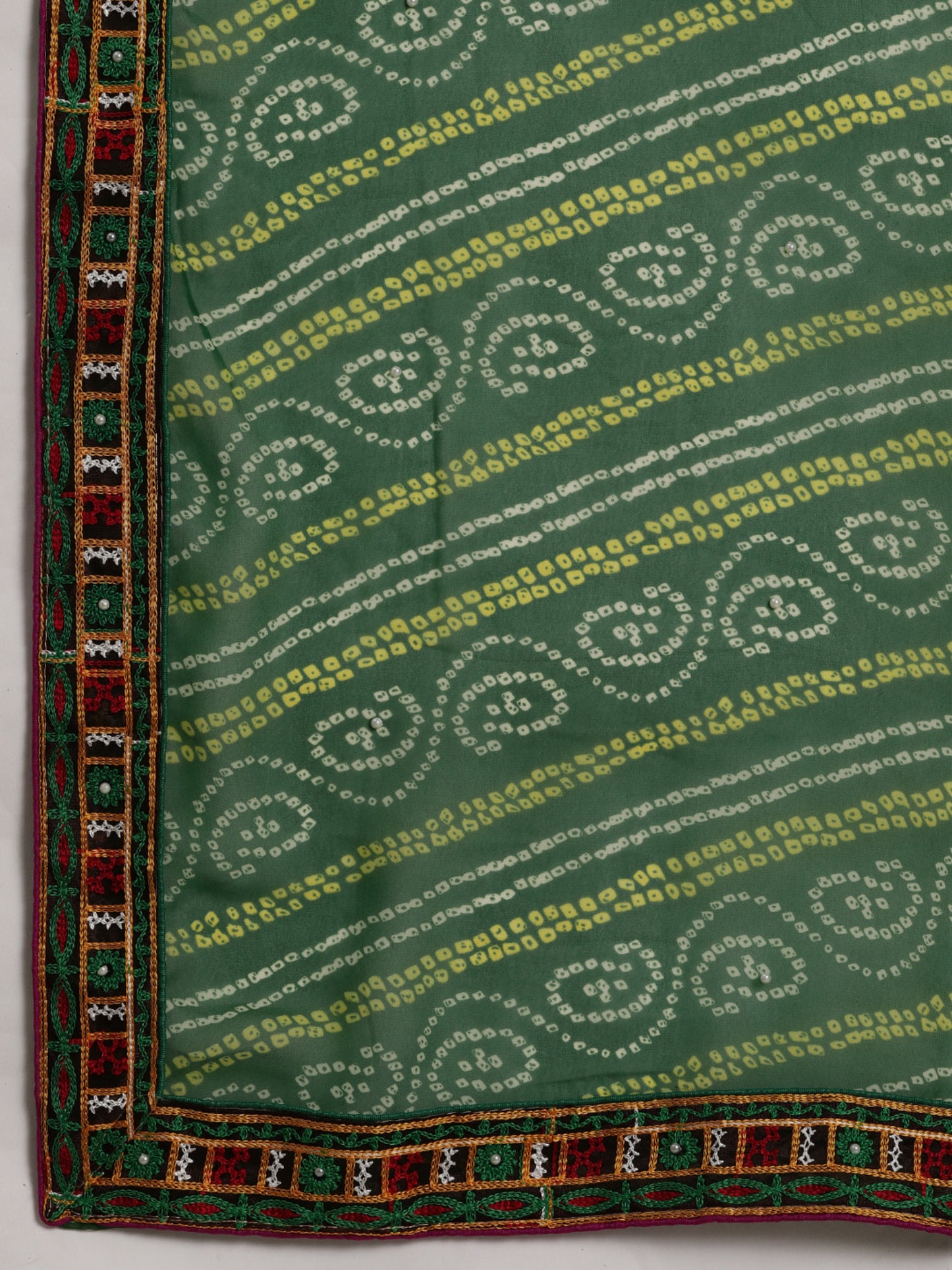 Dhiyona RV Women's half and half bandhani pallu Green and Pink color saree ( KVD208 )