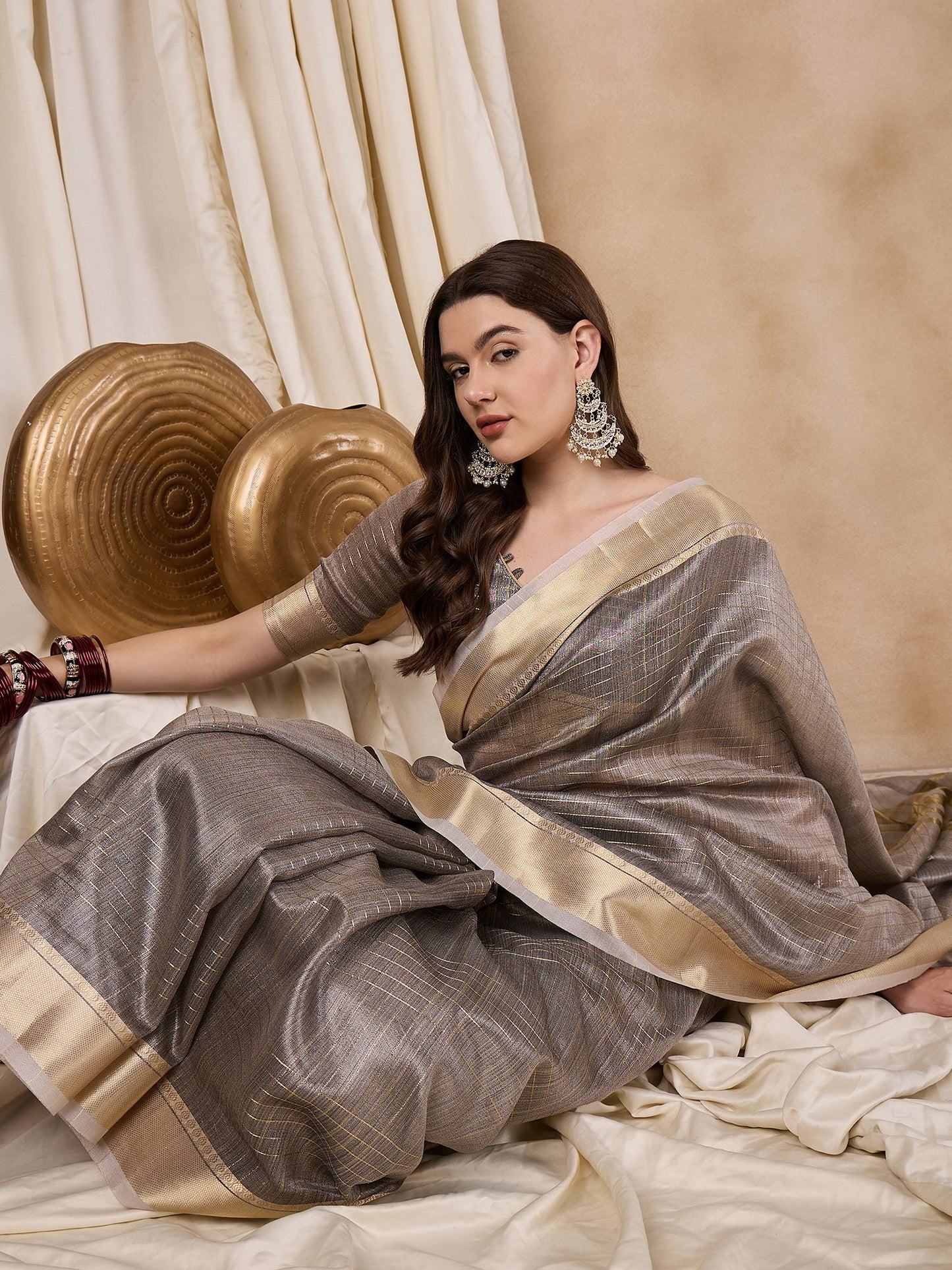 Dhiyona RV Women's Elegant Organza Golden Zari Woven Saree with Matching Blouse ( KVD2149 )