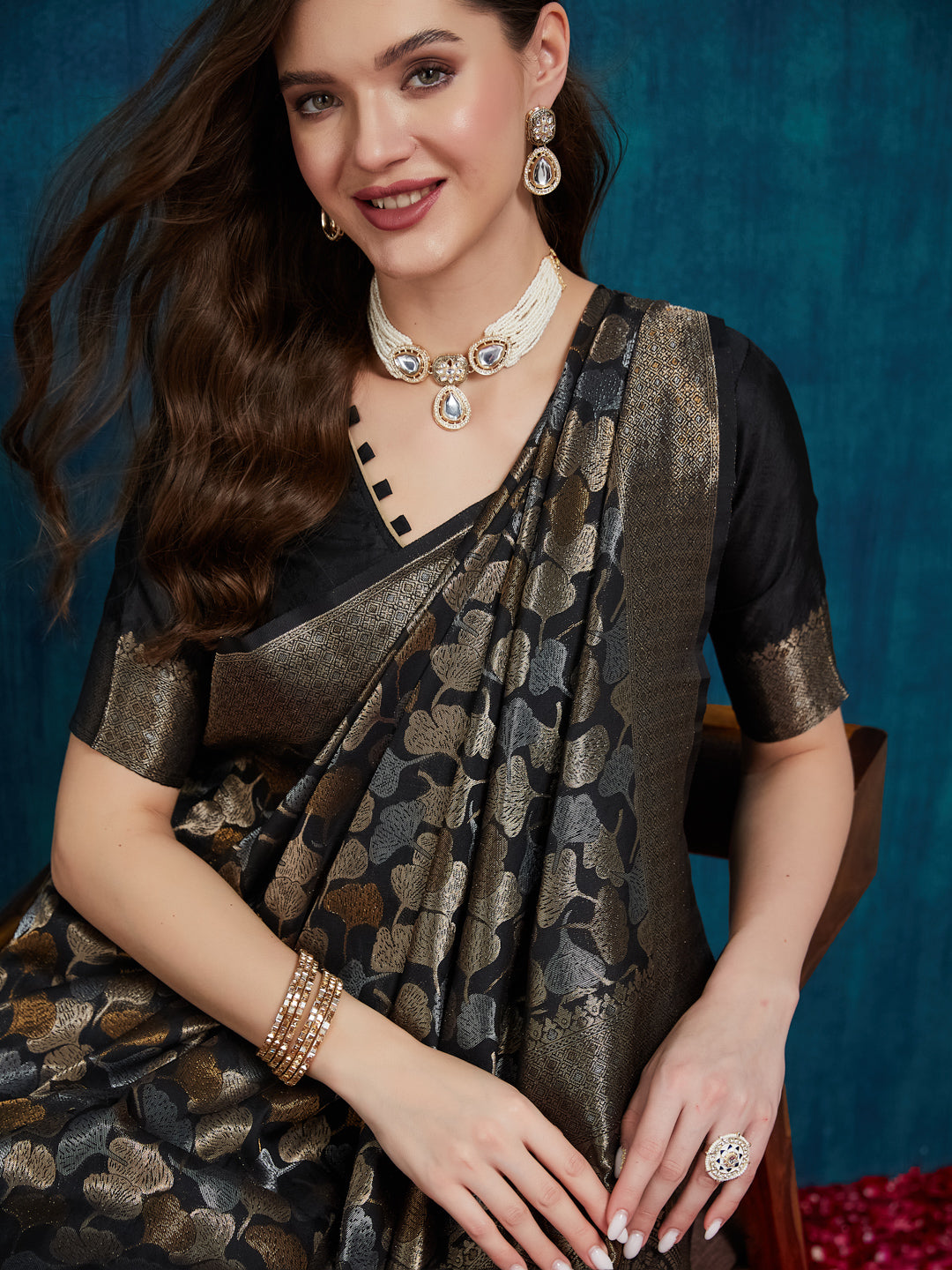 Dhiyona RV Women's Kanjivaram Silk Woven With Golden Woven Border Saree ( KVD2154 )