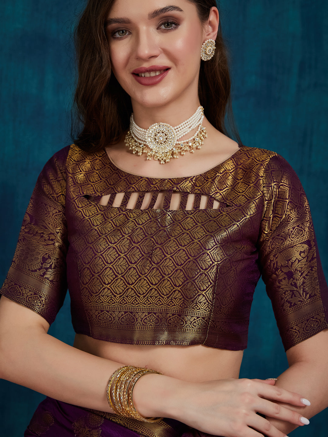 Dhiyona RV Women's Elegant Golden Zari Woven Banarasi Silk Saree with Blouse ( KVD2163 )