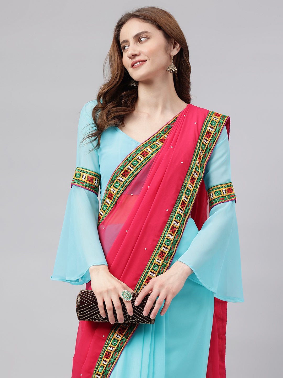 Dhiyona RV Women's Georgette With heavy Kutchi Embroidered Work Saree ( KVD712 )