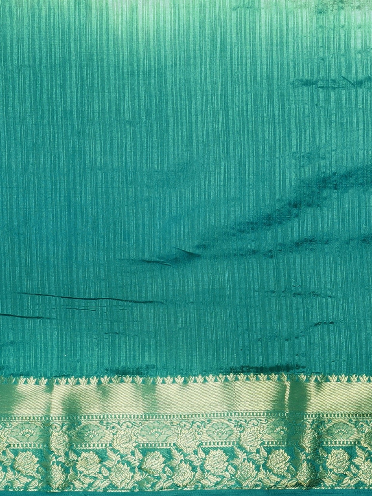 Dhiyona RV Women's Banarasi Silk With Silver and Golden Jacquard Print Saree ( KVD914 )