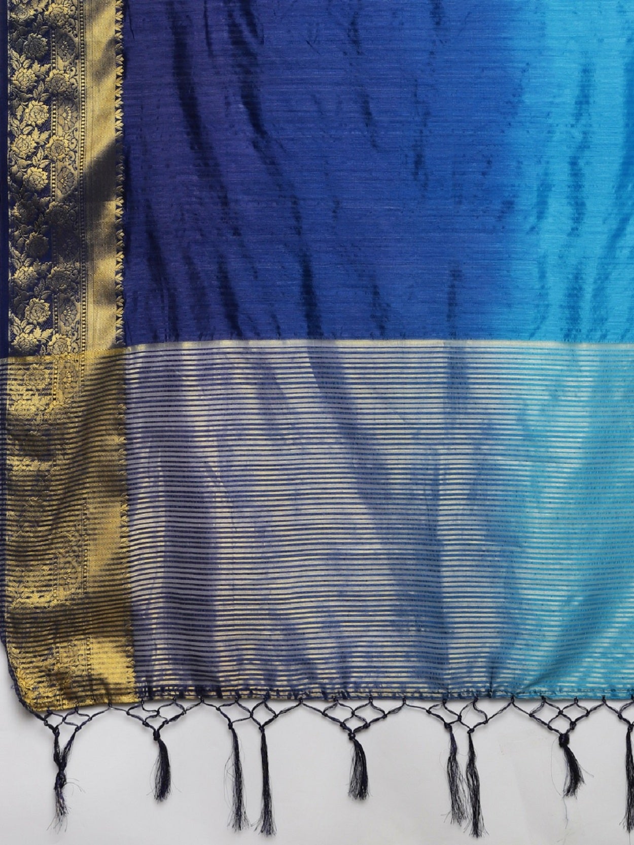 Dhiyona RV Women's Banarasi Silk With Silver and Golden Jacquard Print Saree ( KVD916 )