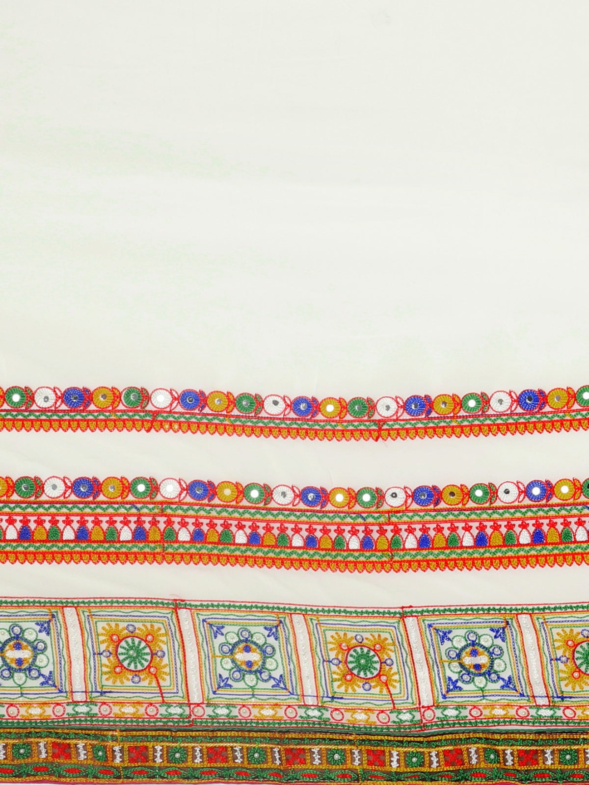 Dhiyona RV Women's Half And Half Bandhani Pallu With Kutchi Embroidered Saree ( KVD930 )