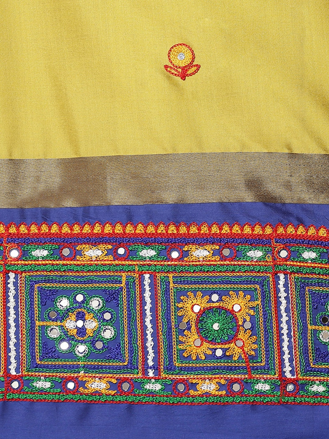 Dhiyona RV Women's Designer Cotton Silk Embroidered Saree with Heavy Border ( KVD957 )