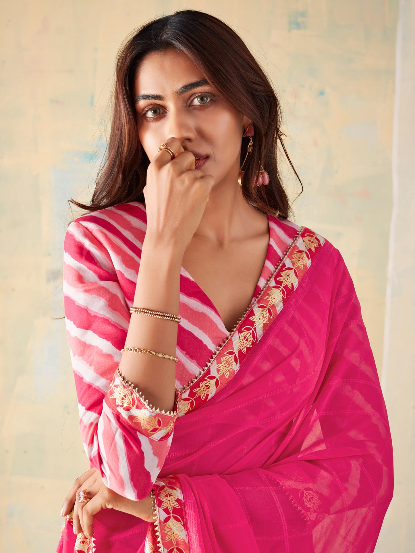 Women's Georgette Pink Embellished Designer Saree With Blouse Piece