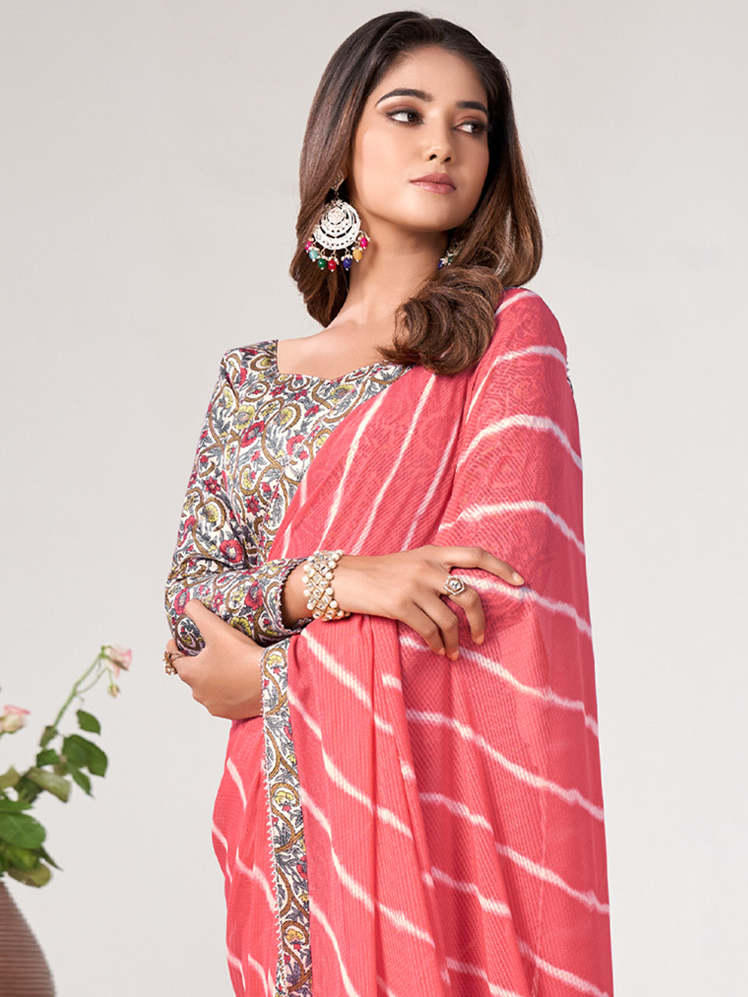 Women's Georgette Cream Embellished Designer Saree With Blouse Piece