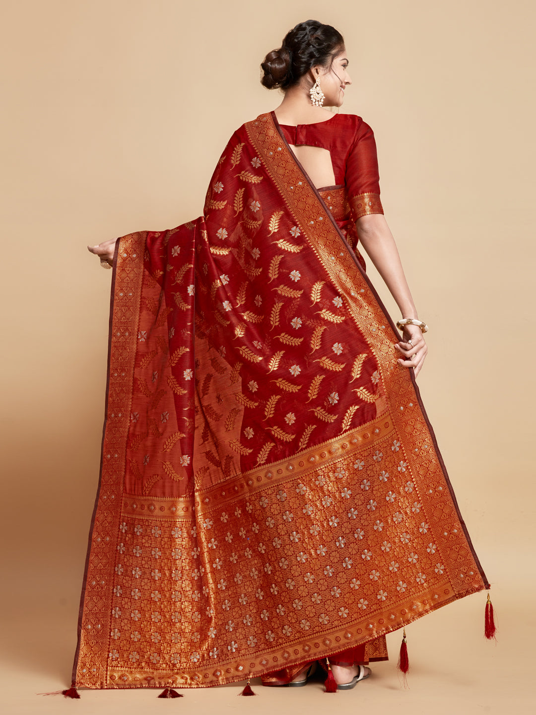 Dhiyona GR Women's Sargam Barn Red Zari Woven Design Linen Saree