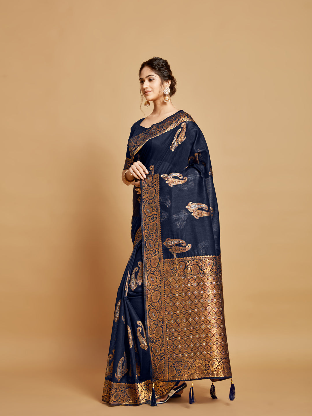 Dhiyona GR Women's Sargam Berry Blue Zari Woven Design Linen Saree