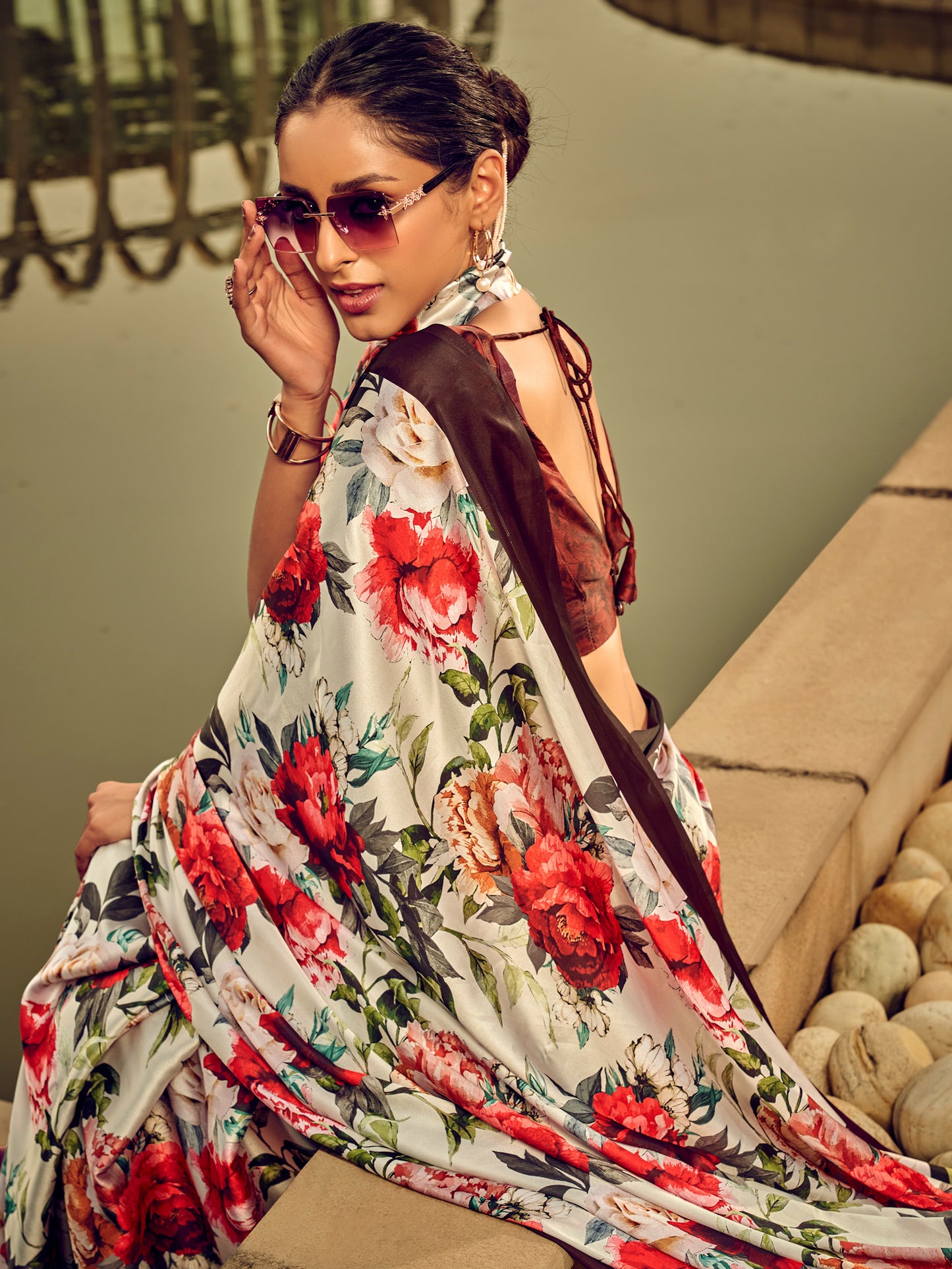 Women's Satin Silk Off White Printed Designer Saree With Blouse Piece