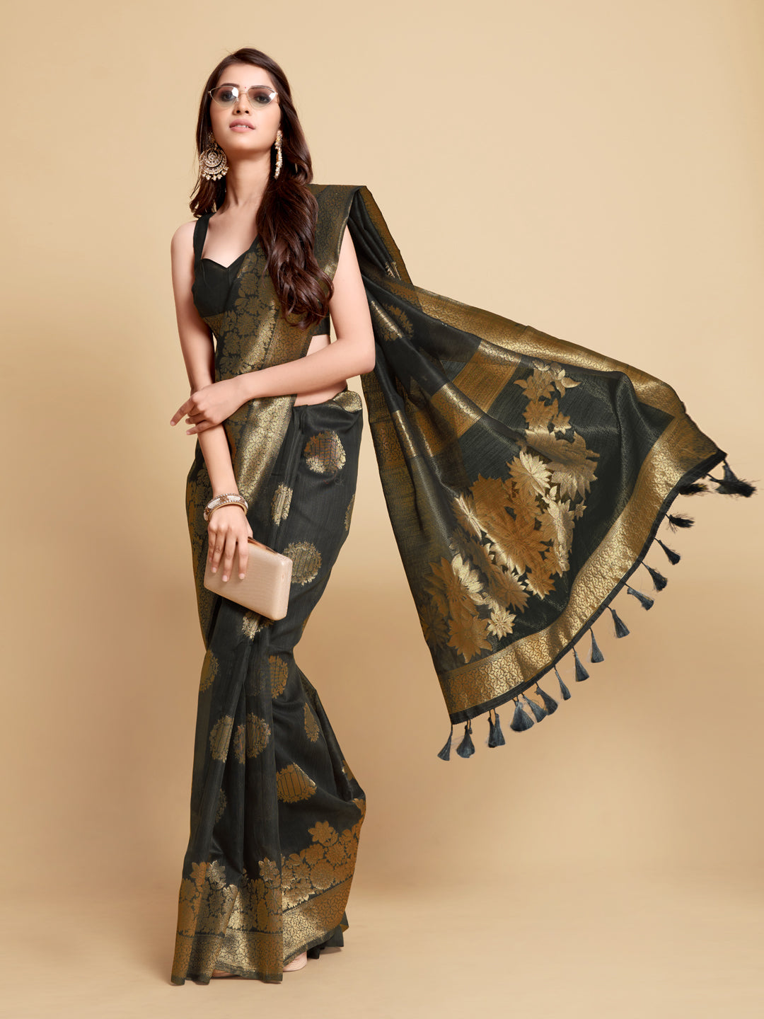 Dhiyona GR Women's Satrangi Alluring Grey Zari Woven Design Linen Saree