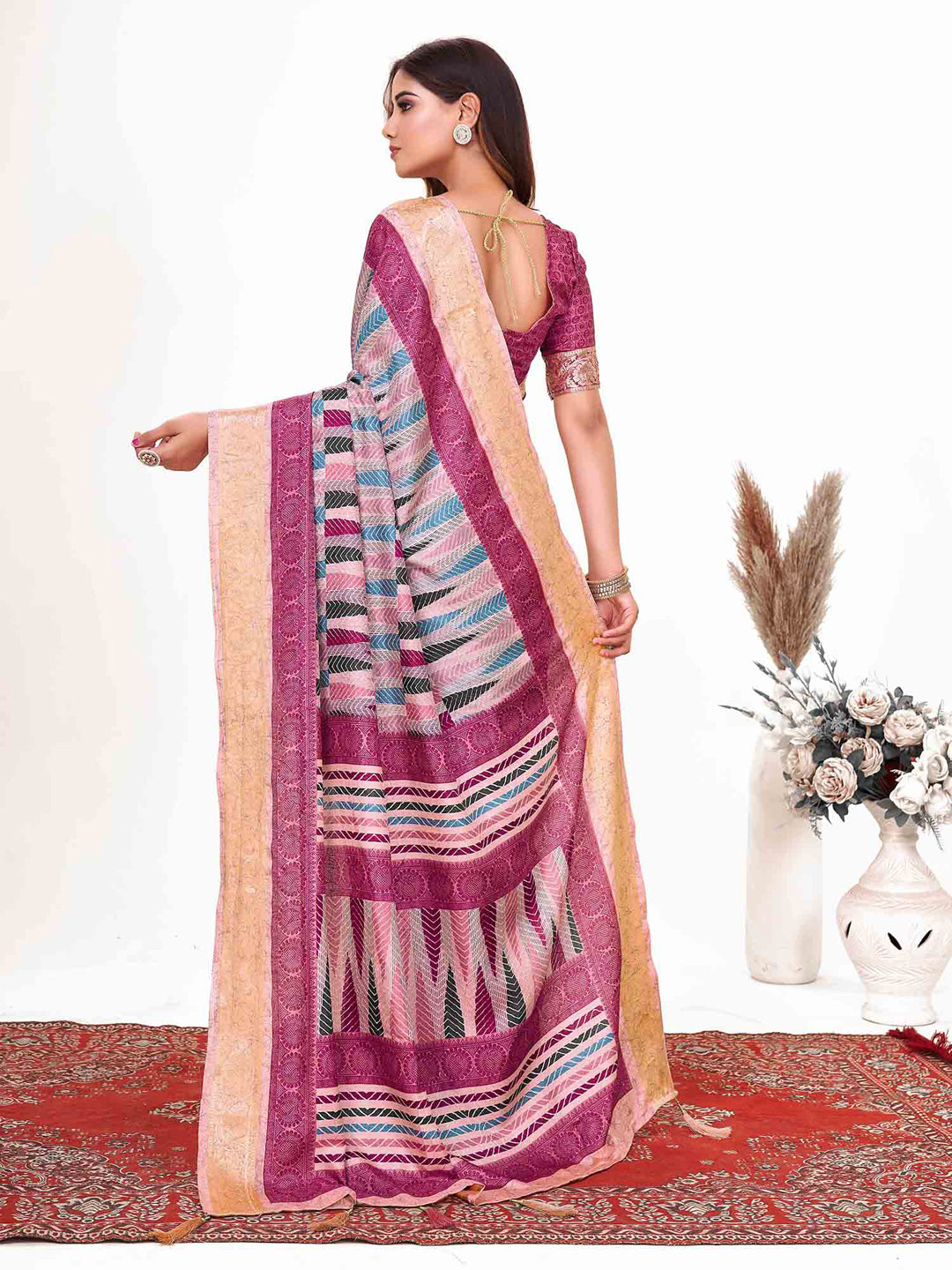 Women's Dola Silk Mauve Printed Designer Saree With Blouse Piece