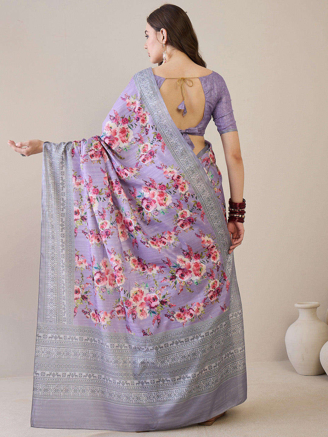 Women's Silk Blend Lavendar Printed Designer Saree With Blouse Piece