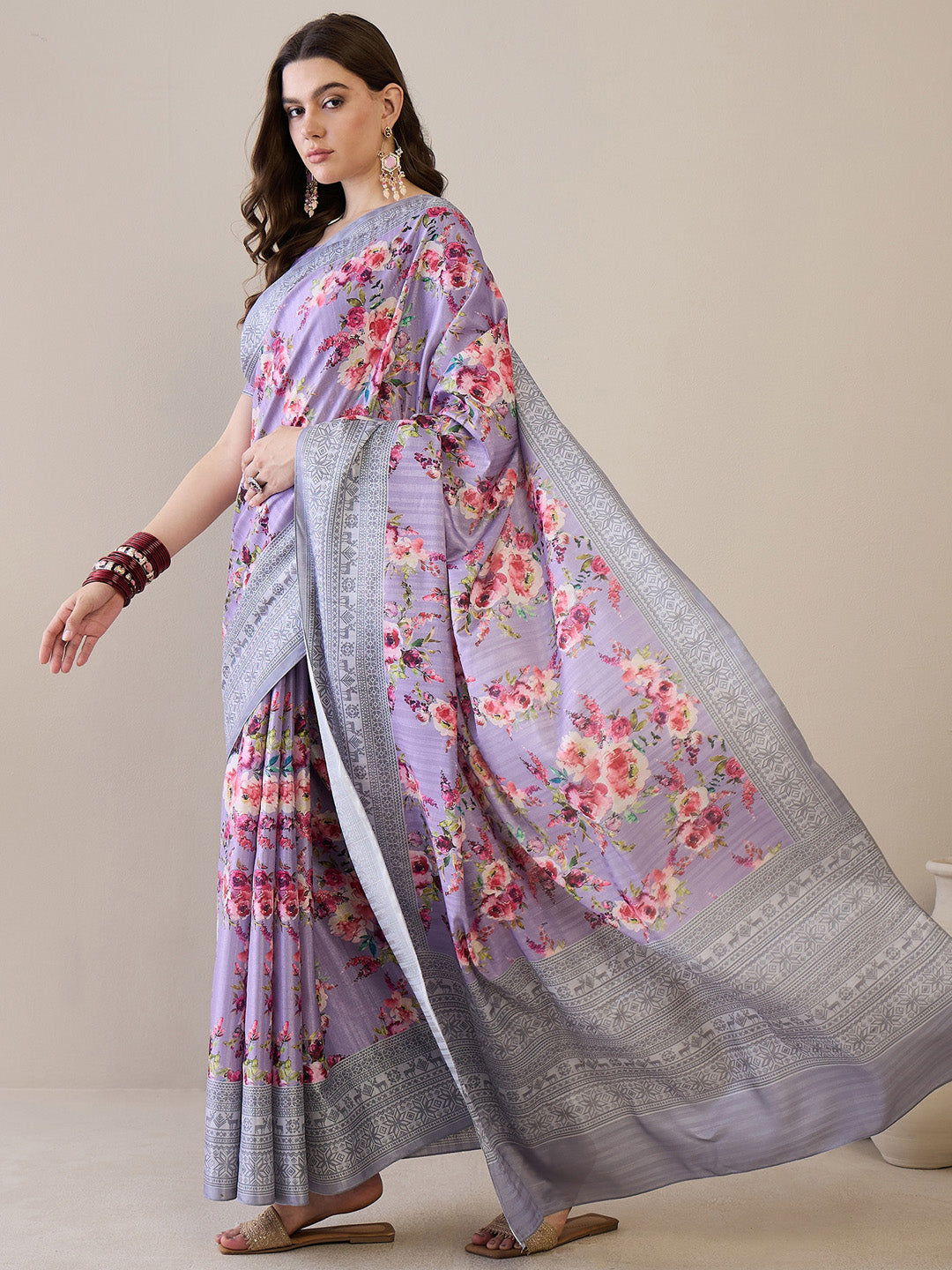 Women's Silk Blend Lavendar Printed Designer Saree With Blouse Piece