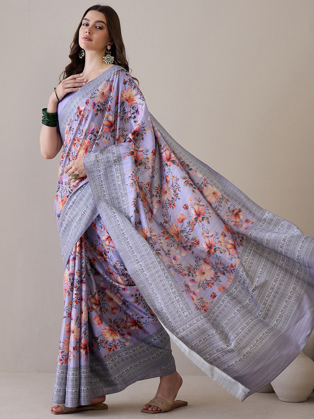 Women's Silk Blend Lavendar Printed Designer Saree With Blouse Piece