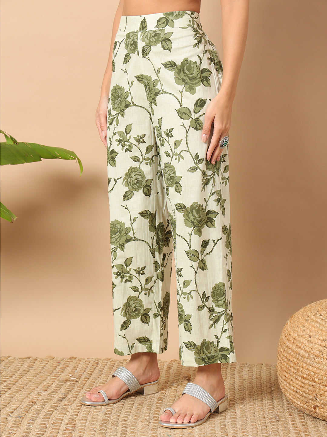 Women's Sage Green Cotton Straight Kurta and Pant