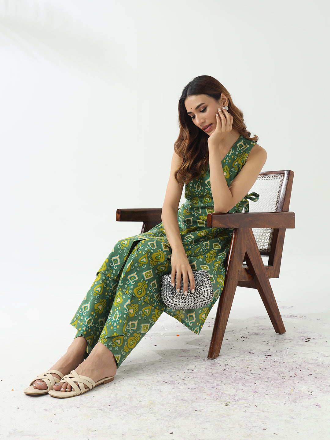 Dhiyona FL Women's Green Cotton Straight Kurta With Palazzo