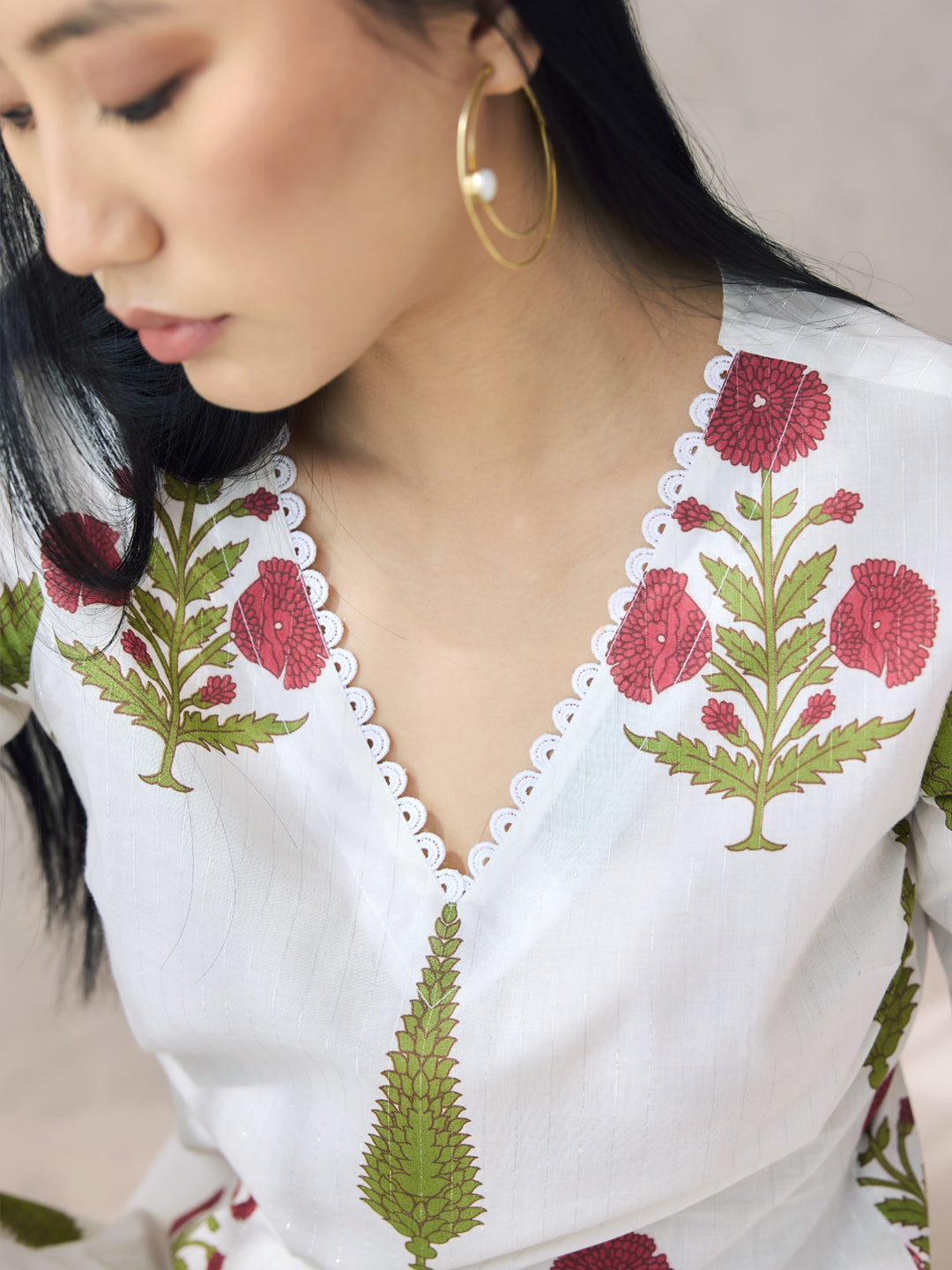 Dhiyona FL Women's Off-White Floral Print Cotton Straight Kurta Set