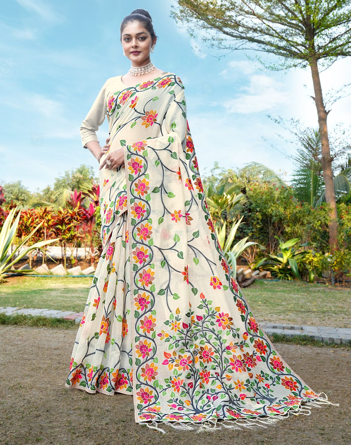 Dhiyona GR Women's Shahida Candle White Soft Cotton Jamdani Saree