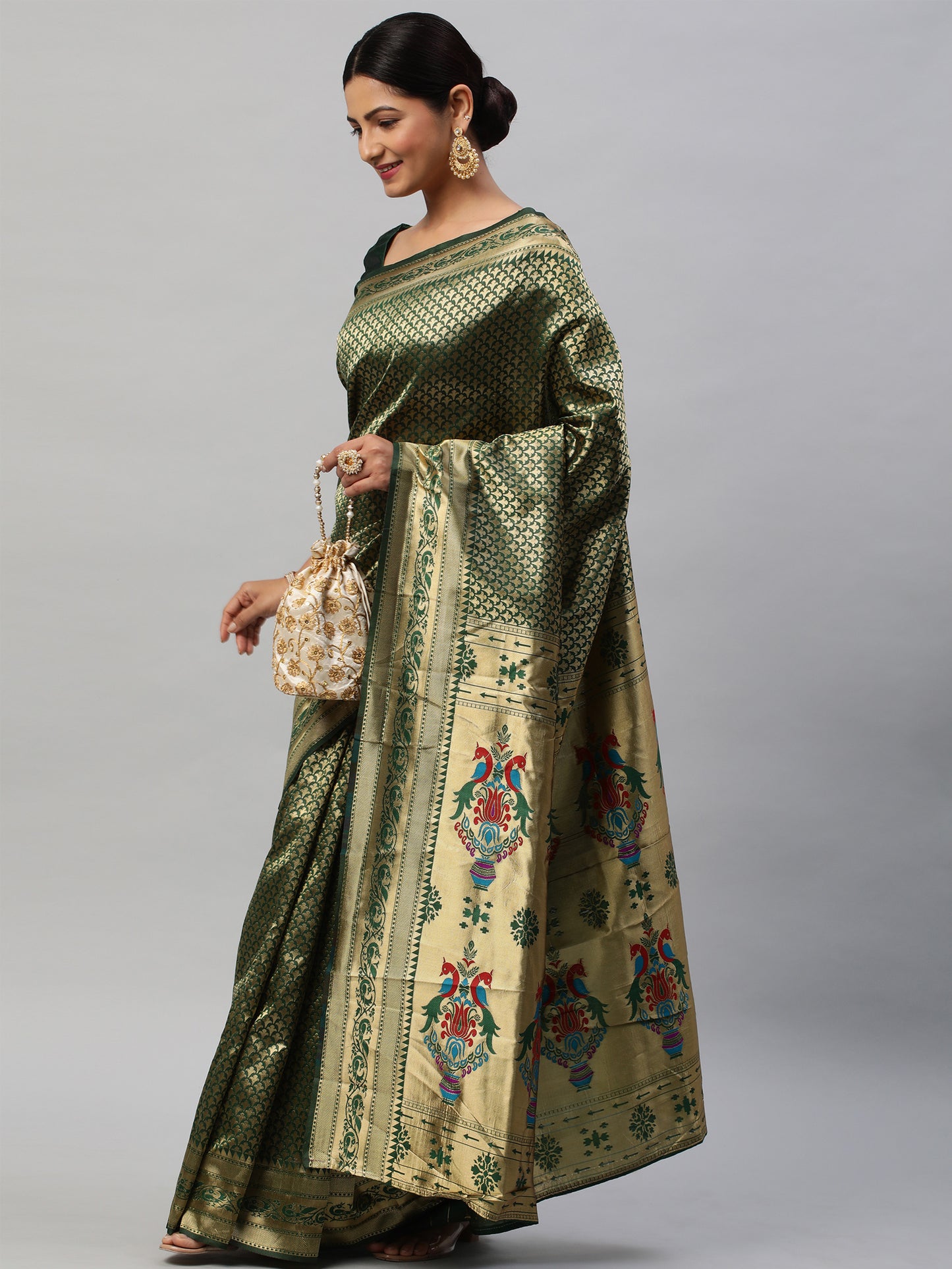 Women's Silk Blend Green Woven Design Designer Saree With Blouse Piece