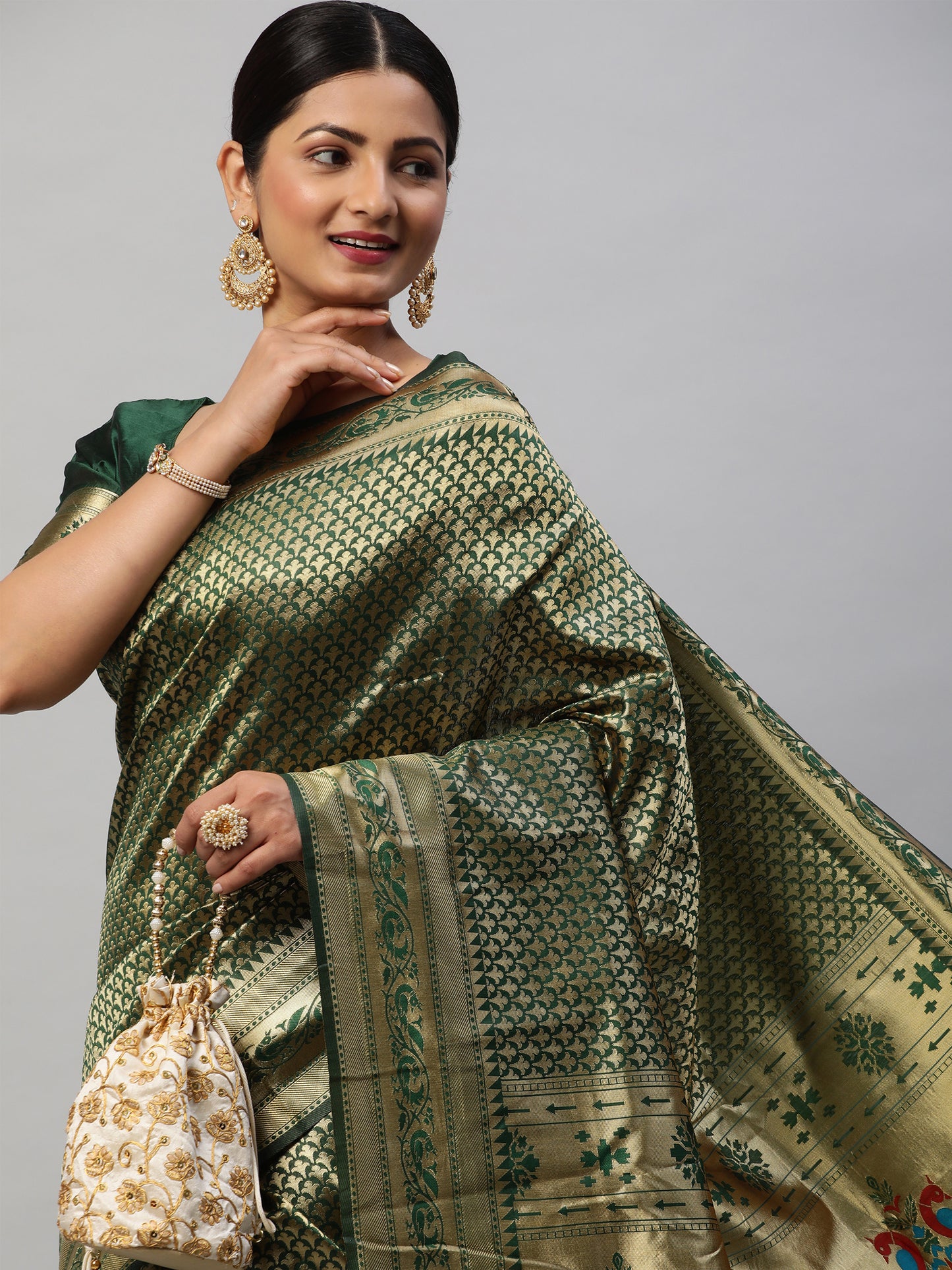 Women's Silk Blend Green Woven Design Designer Saree With Blouse Piece