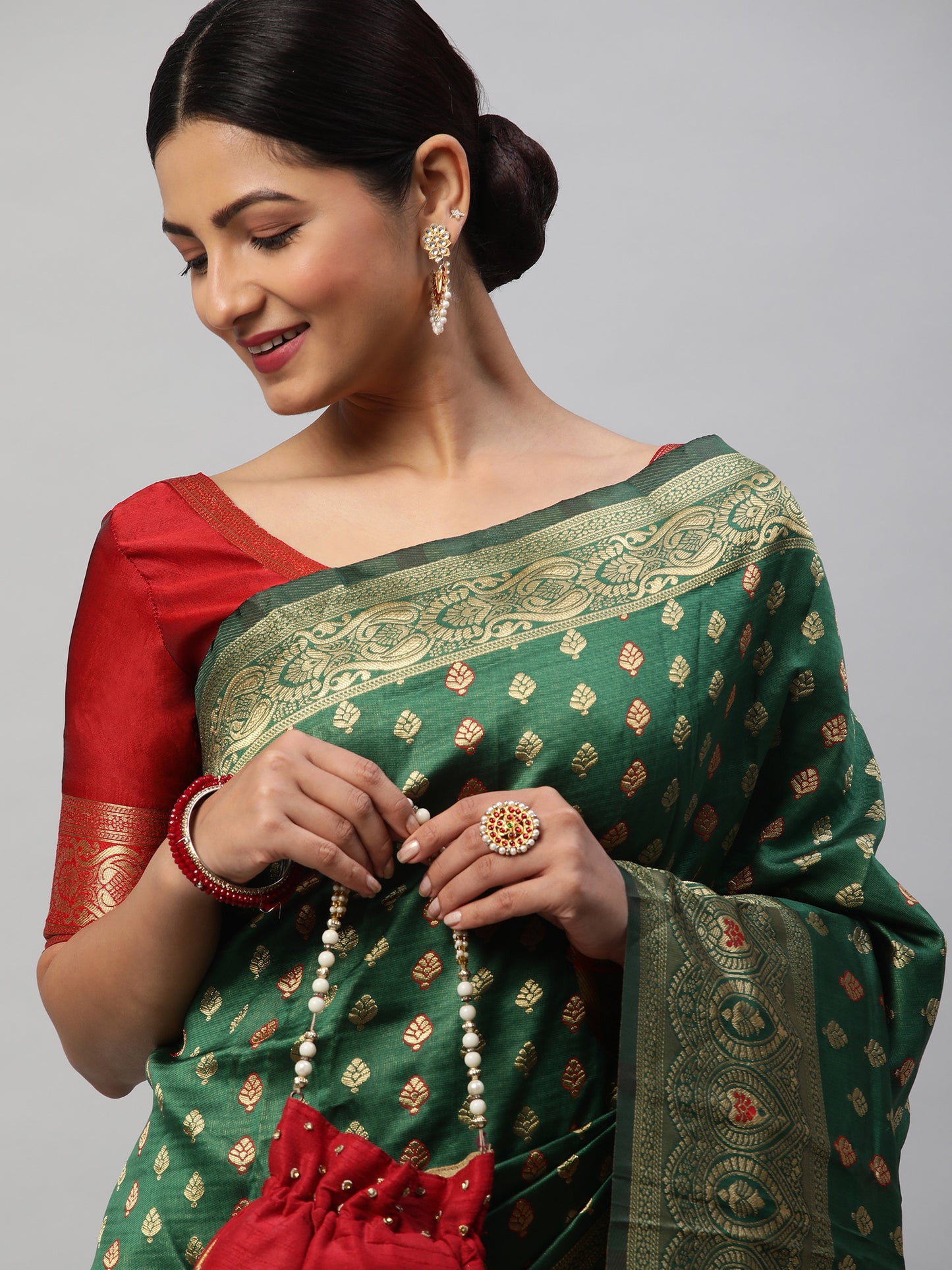 Women's Silk Blend Green Woven Design Designer Saree With Blouse Piece