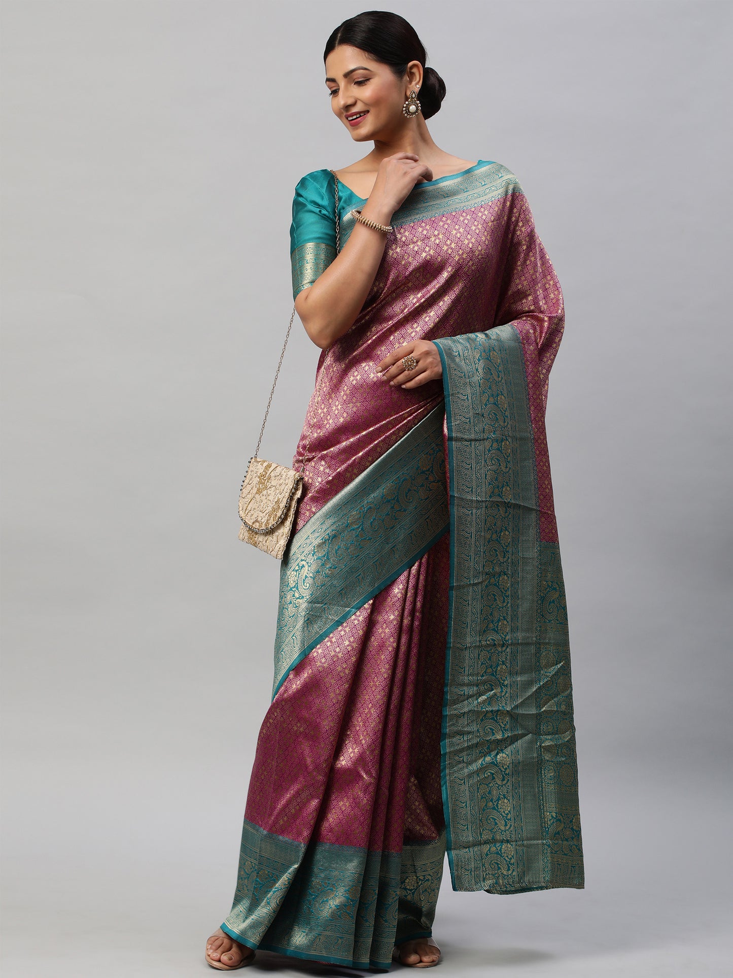 Women's Silk Blend Magenta Woven Design Designer Saree With Blouse Piece