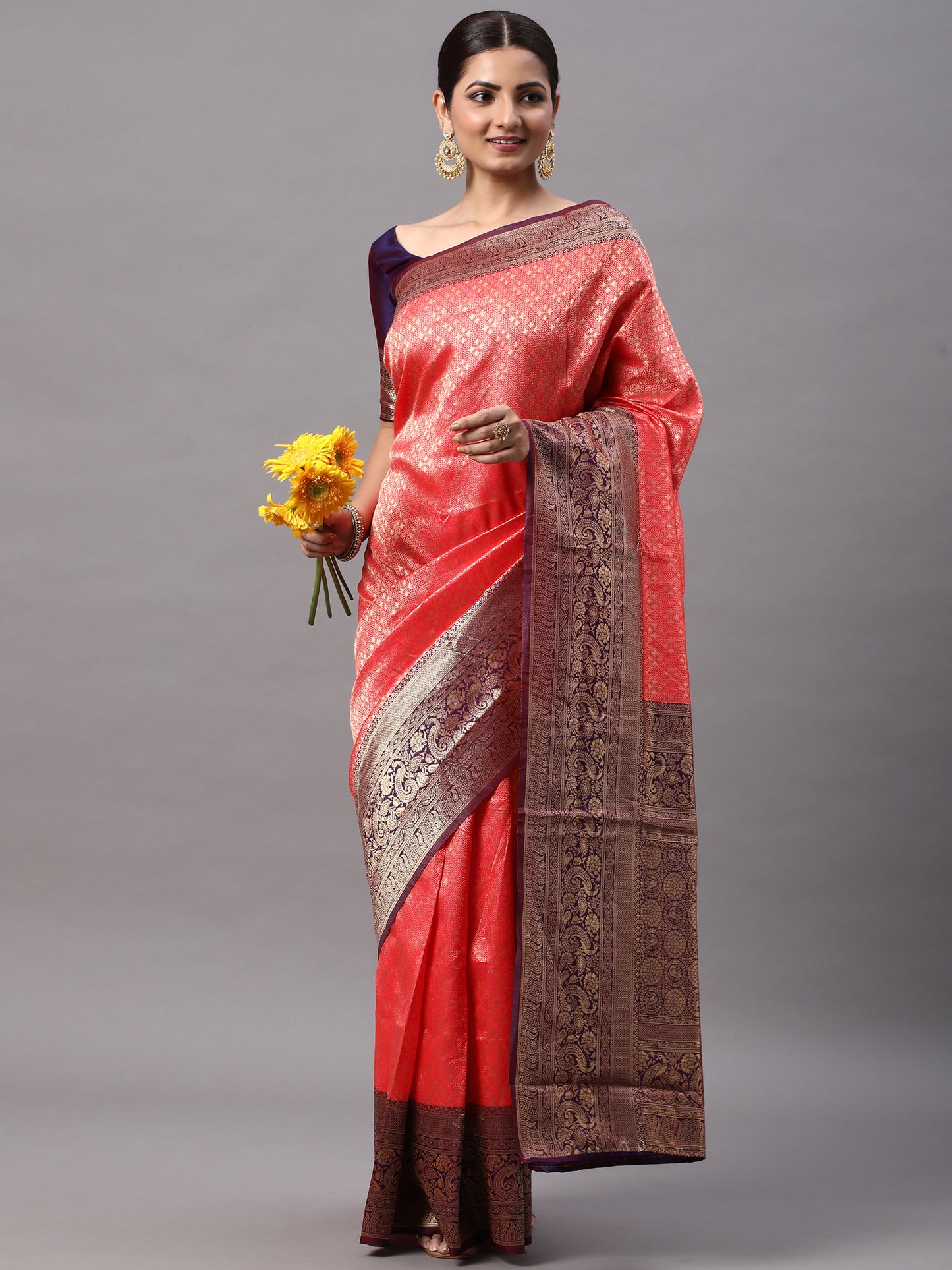 Women's Silk Blend Pink Woven Design Designer Saree With Blouse Piece