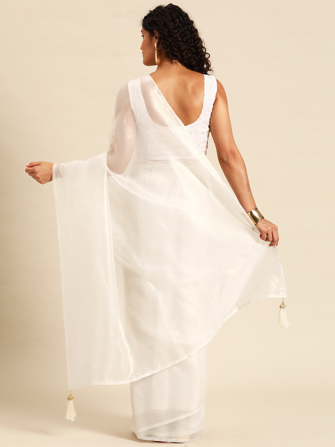 Dhiyona GR Women's Shylaa Dove White Solid Zari Design Organza Saree