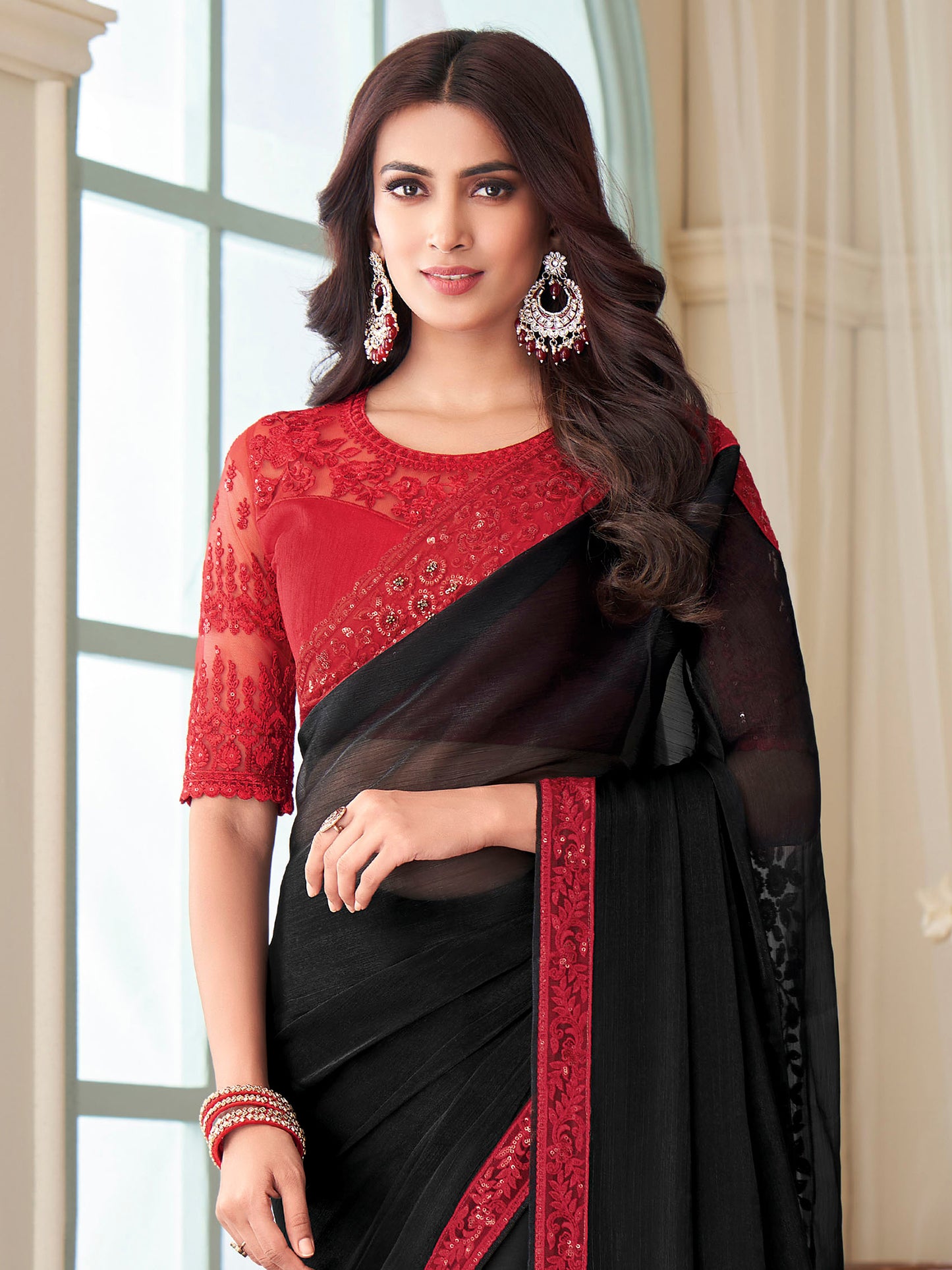 Women's Silk Blend Black Embellished Designer Saree With Blouse Piece