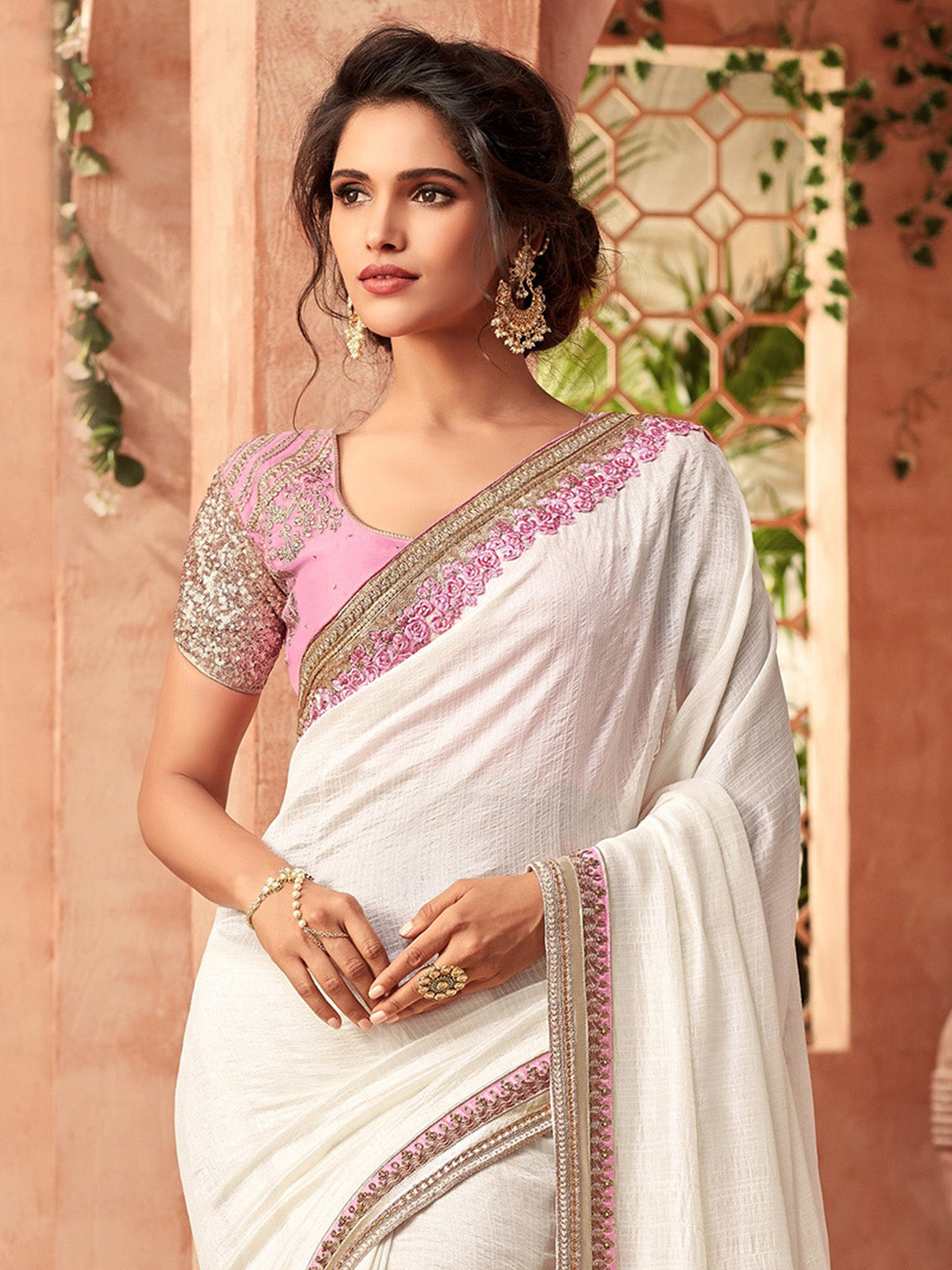 Women's Pure Chiffon White Embellished Designer Saree With Blouse Piece