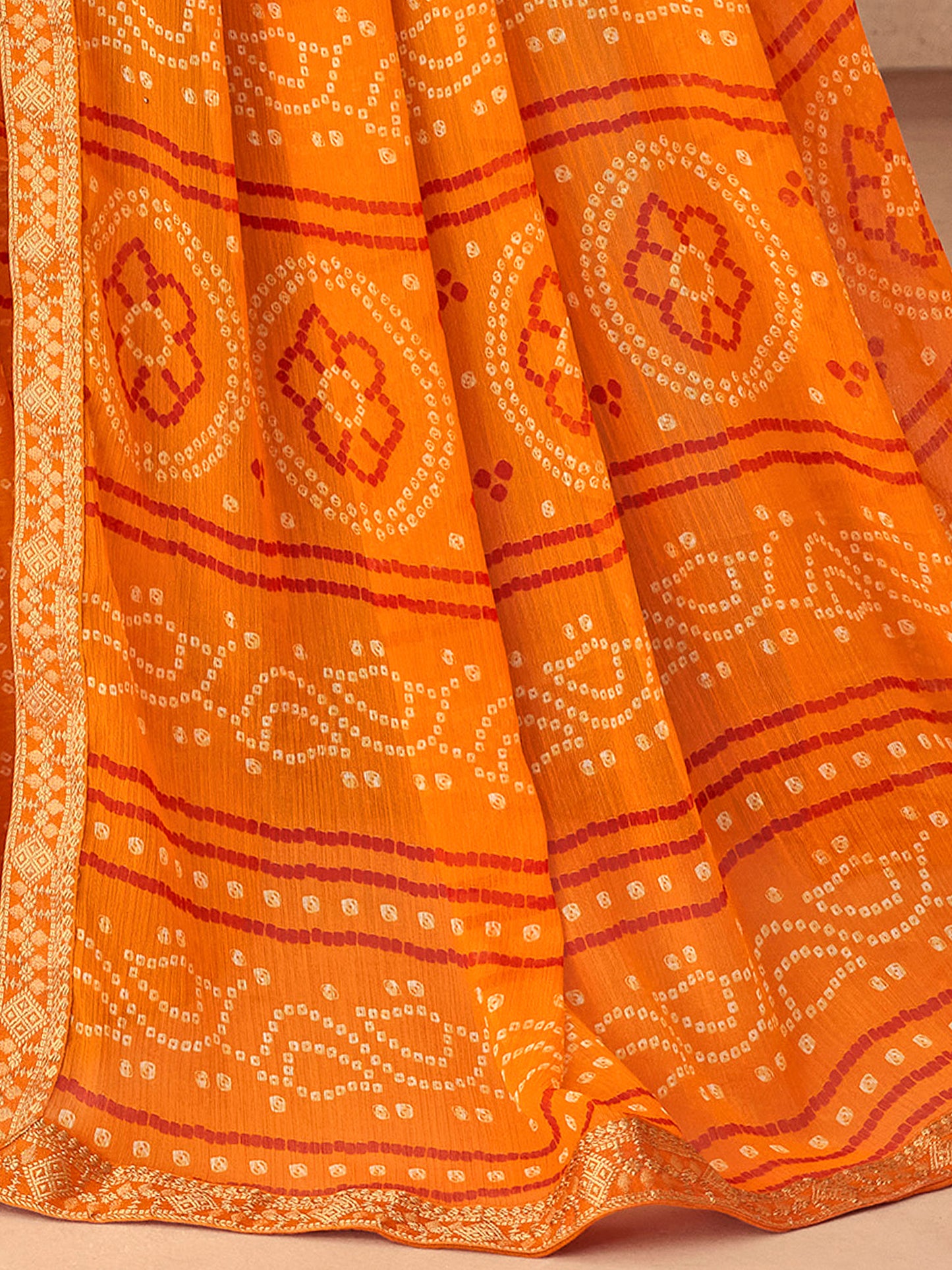 Women's Chiffon Yellow Embellished Designer Saree With Blouse Piece