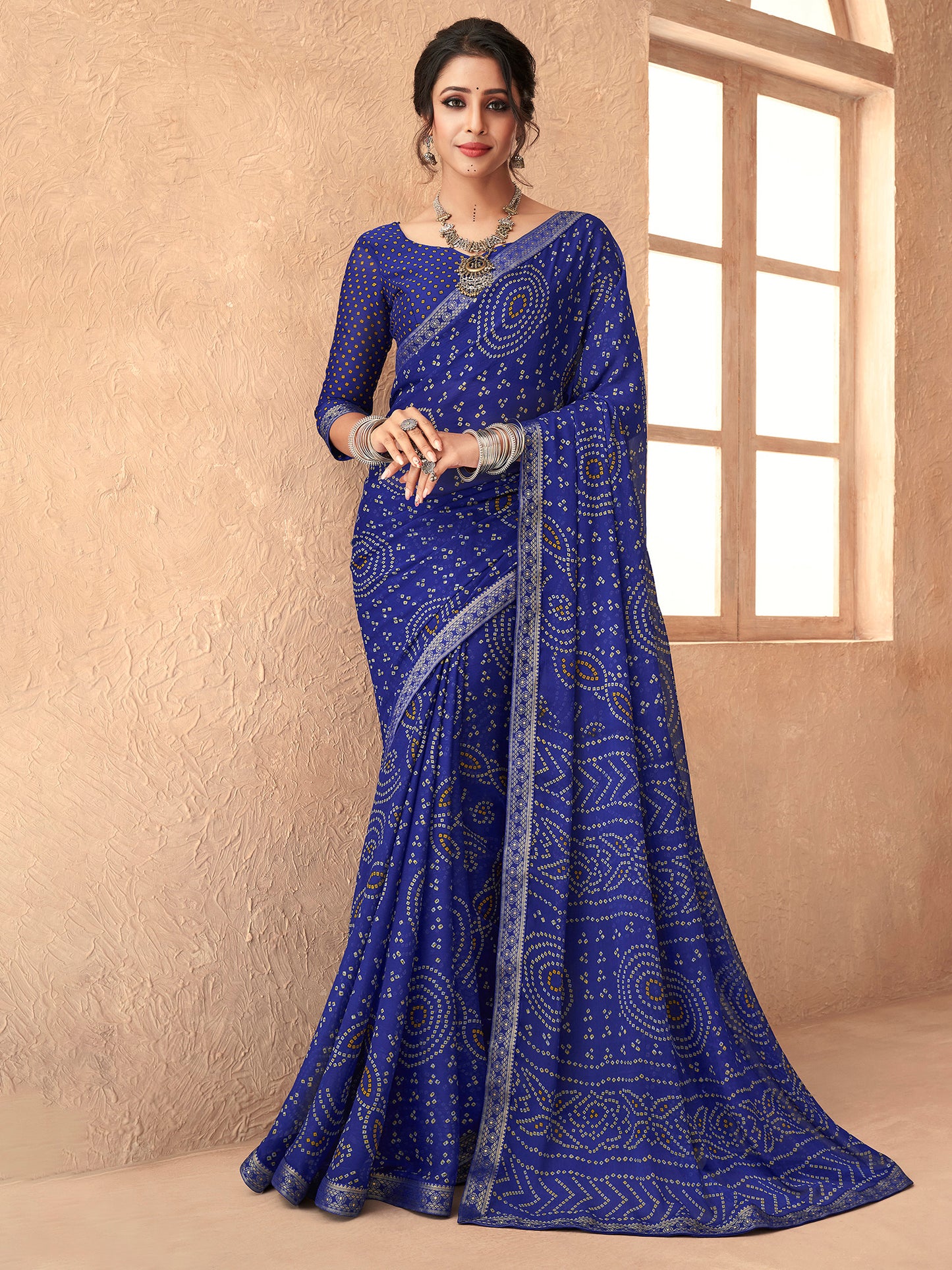 Women's Chiffon Blue Embellished Designer Saree With Blouse Piece